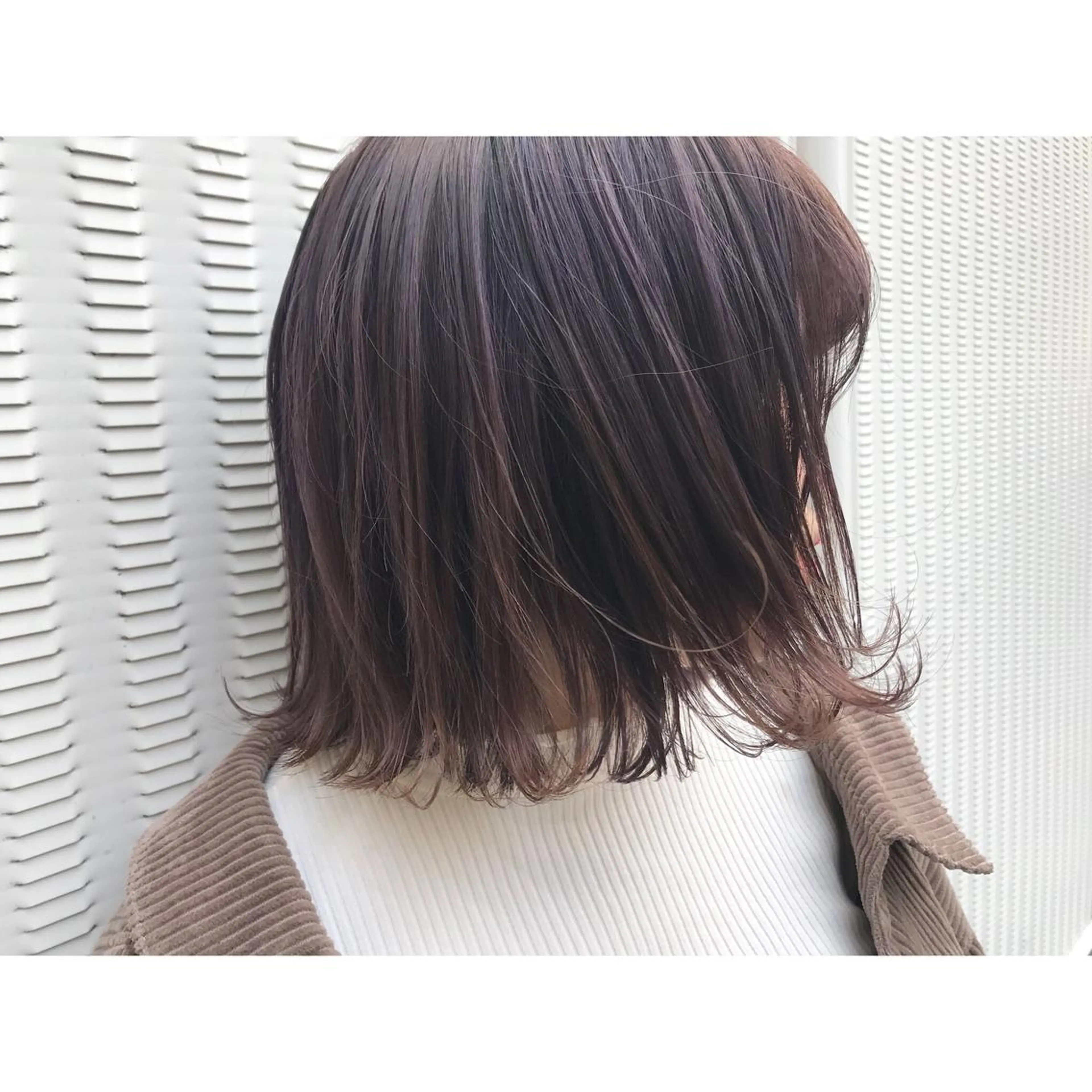 ショート カラー ラベンダーカラー ボブ 外ハネヘア Musiiik hairのヘアスタイル