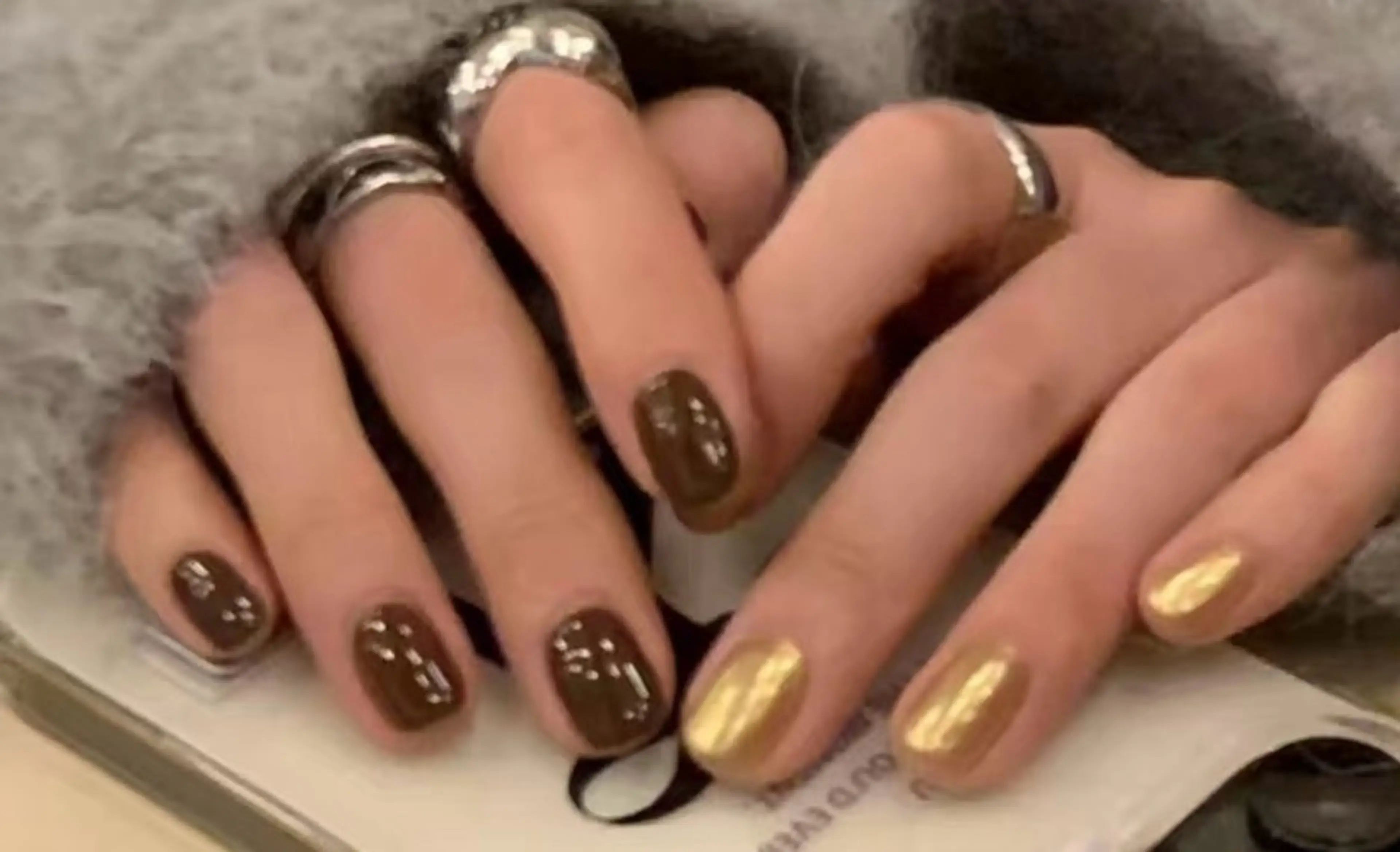 ネイル 高木 維麗絲のネイルデザイン