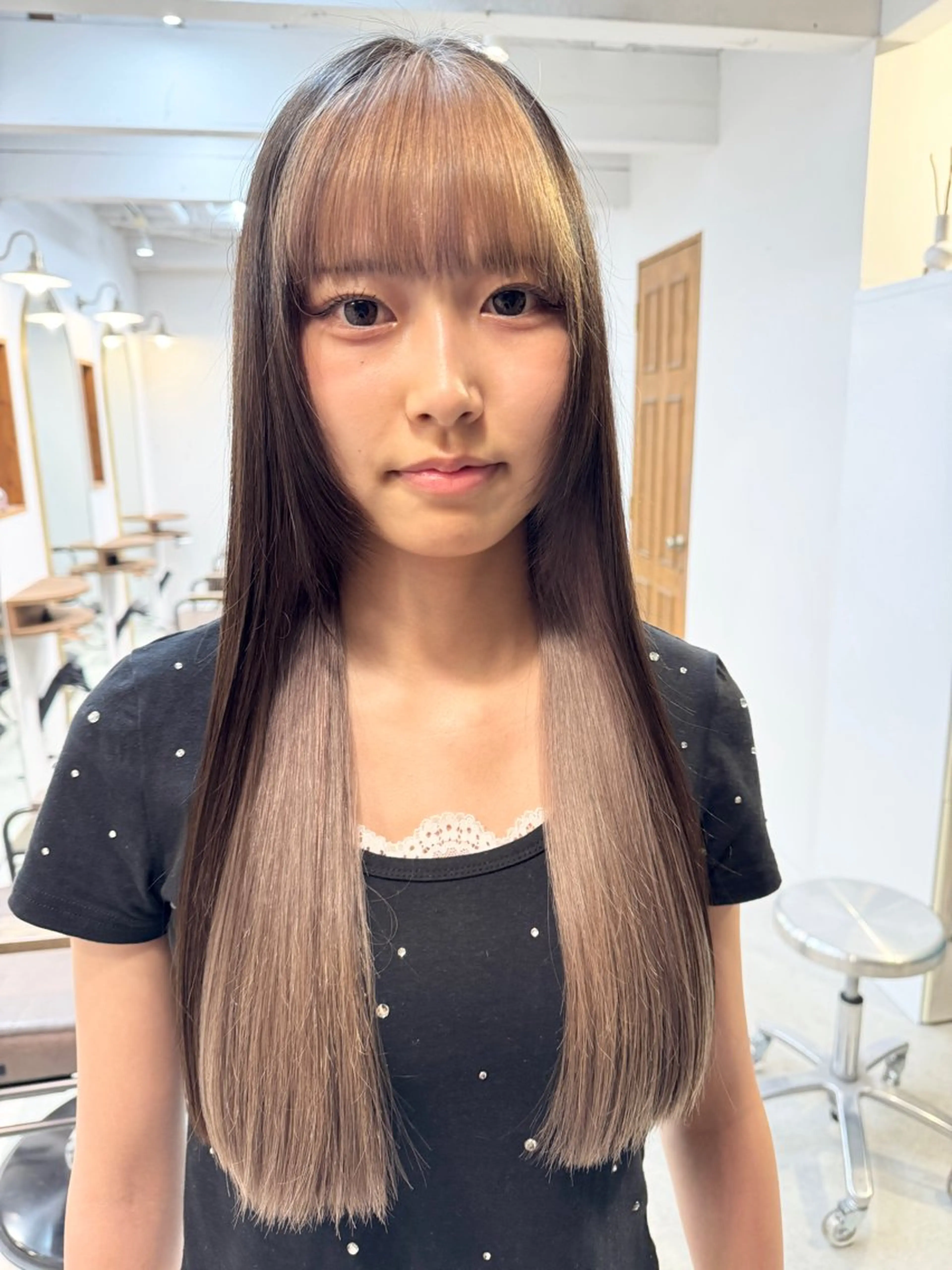 ロング カラー 透明感カラー/ハイト ーン/メイク/umiのヘアスタイル