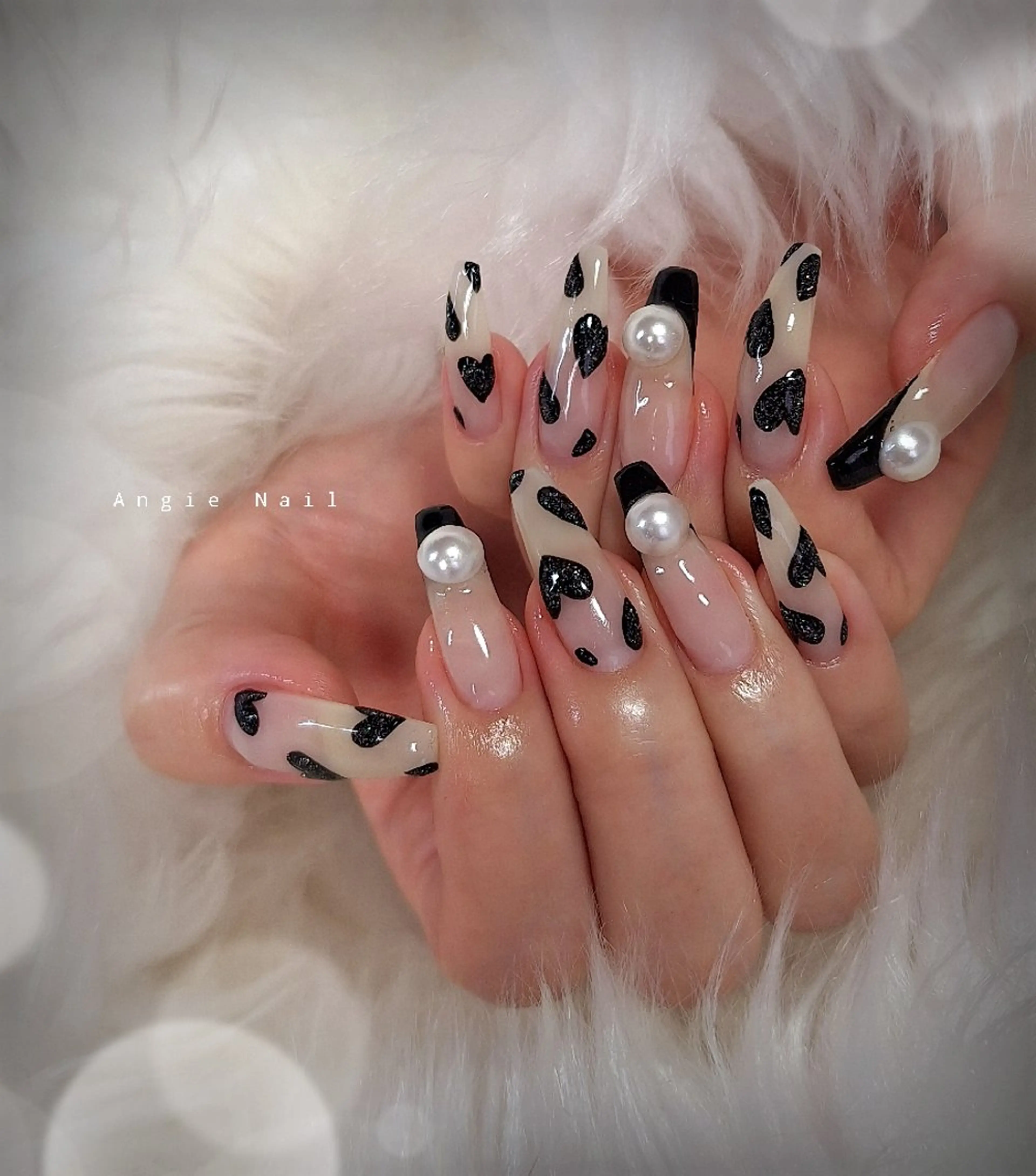 ネイル ハンドネイル Angie Nail (アンジーネイル)所属・Angie Nail (ｱﾝｼﾞｰﾈｲﾙ)のネイルデザイン