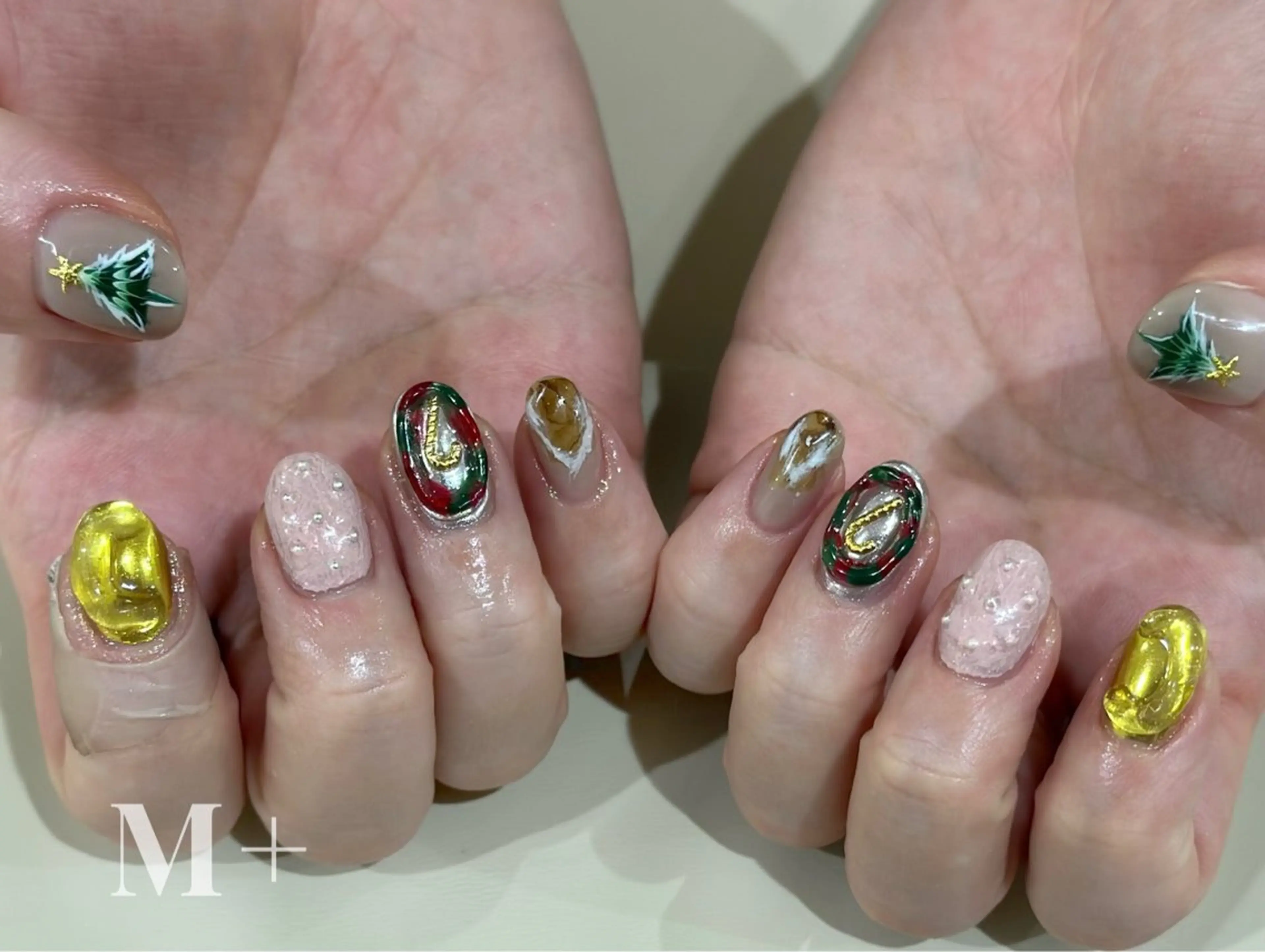 ネイル M+  Beauty Salonのネイルデザイン