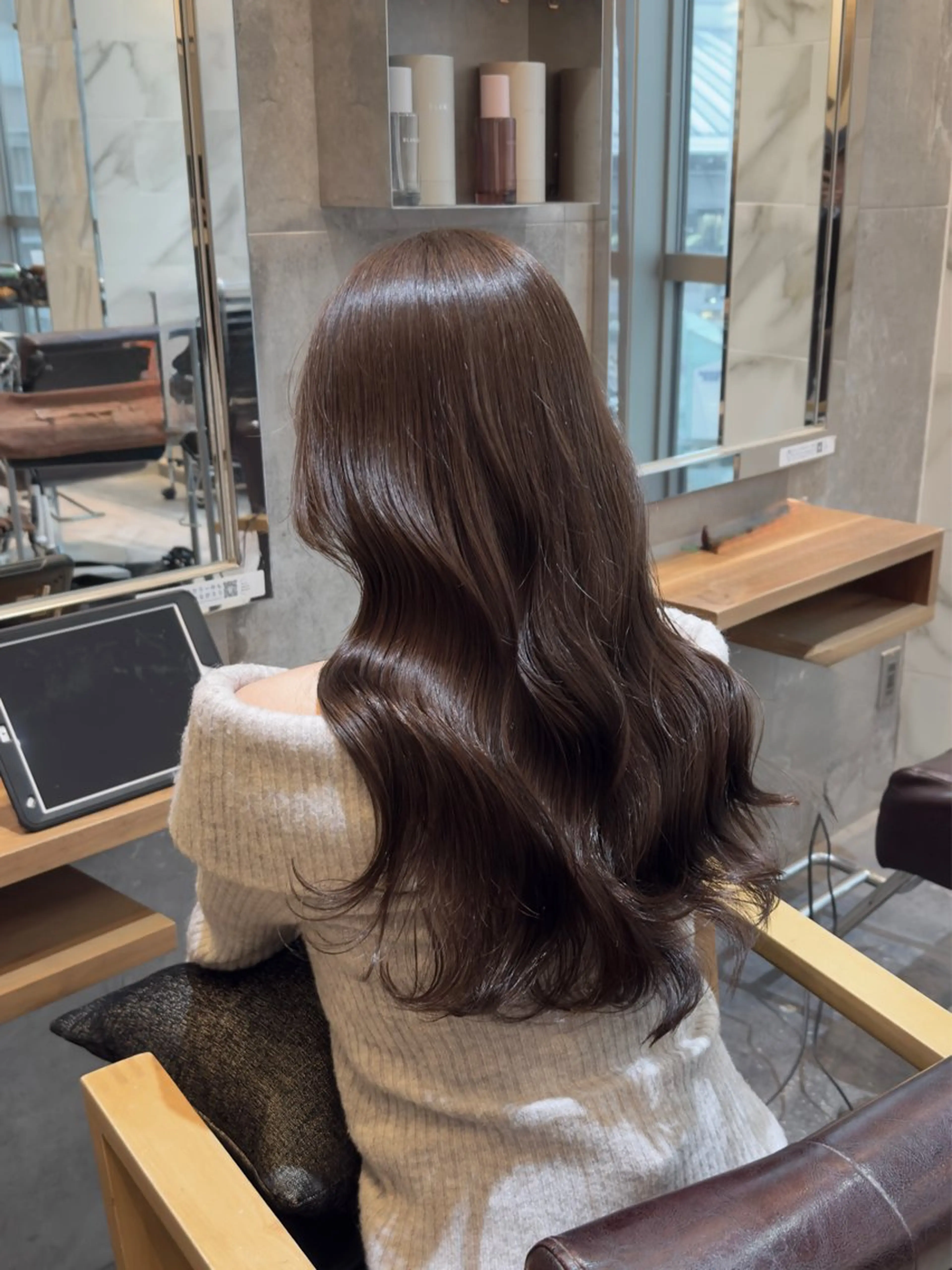 ロング カット ヘアカラー トリートメント 艶カラー×顔まわり カット片山聖のヘアスタイル