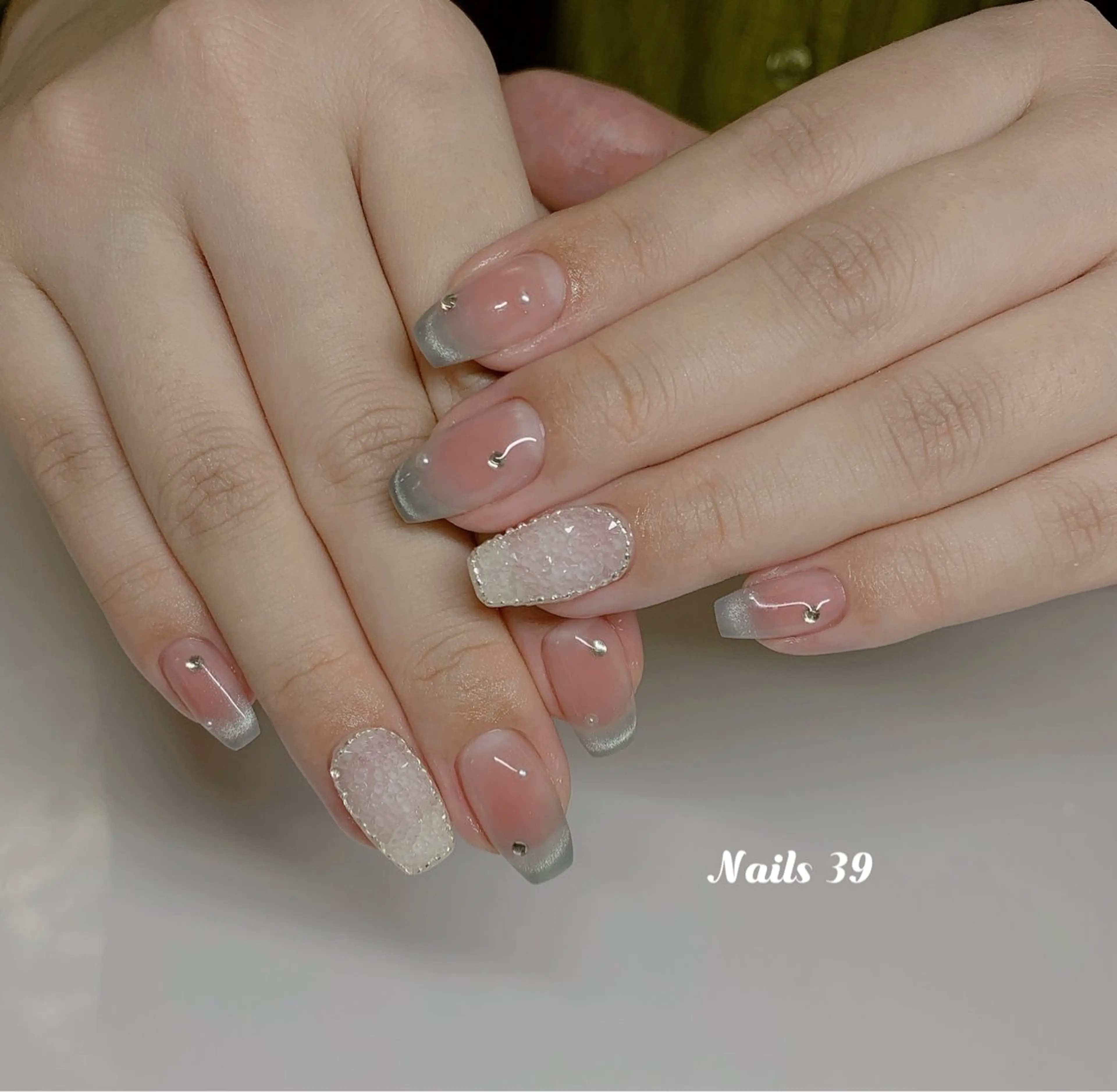 ネイル Nails 39のネイルデザイン