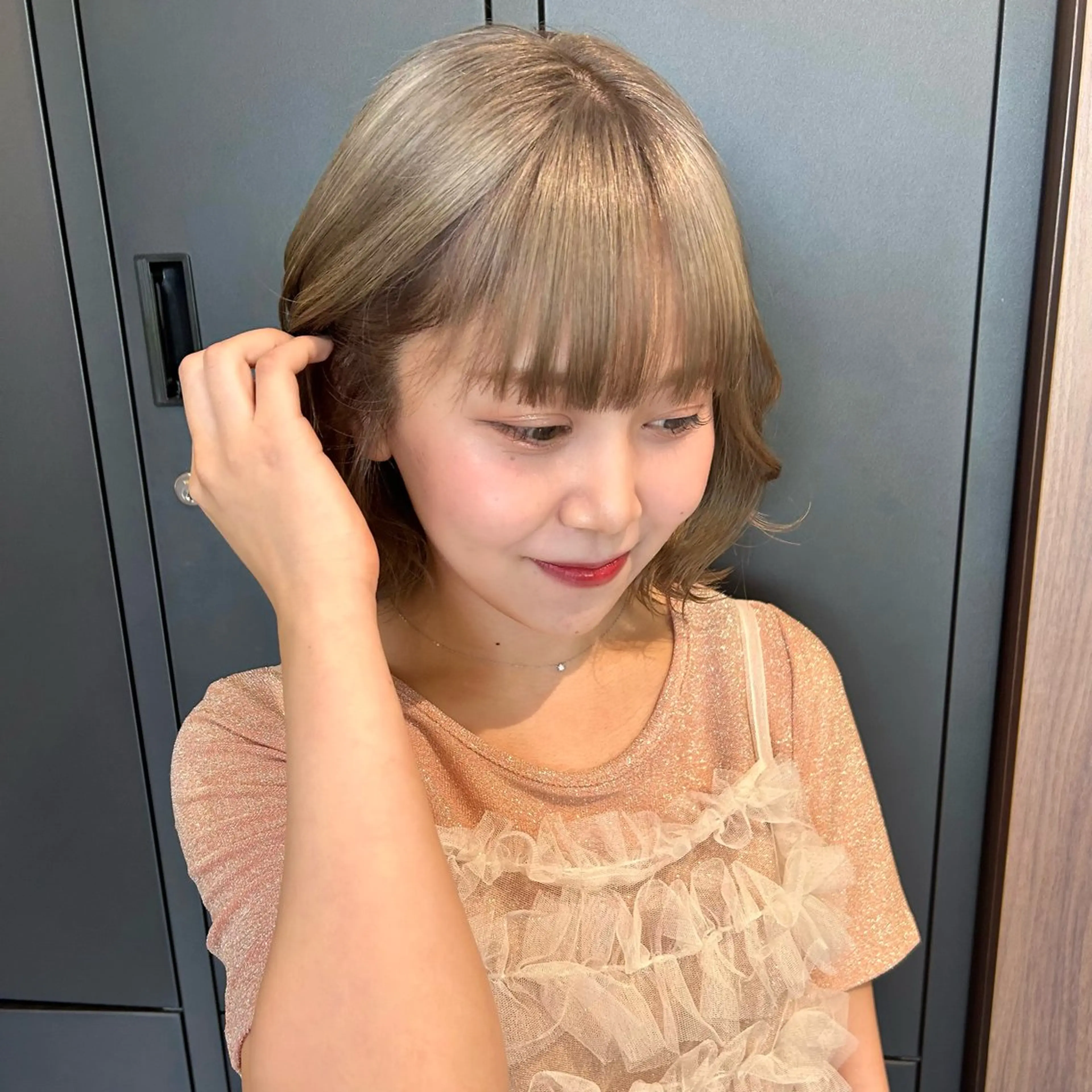 ミディアム カラー suri-ru hair【スリールヘアー】所属・FURUSAWA AOIのヘアスタイル