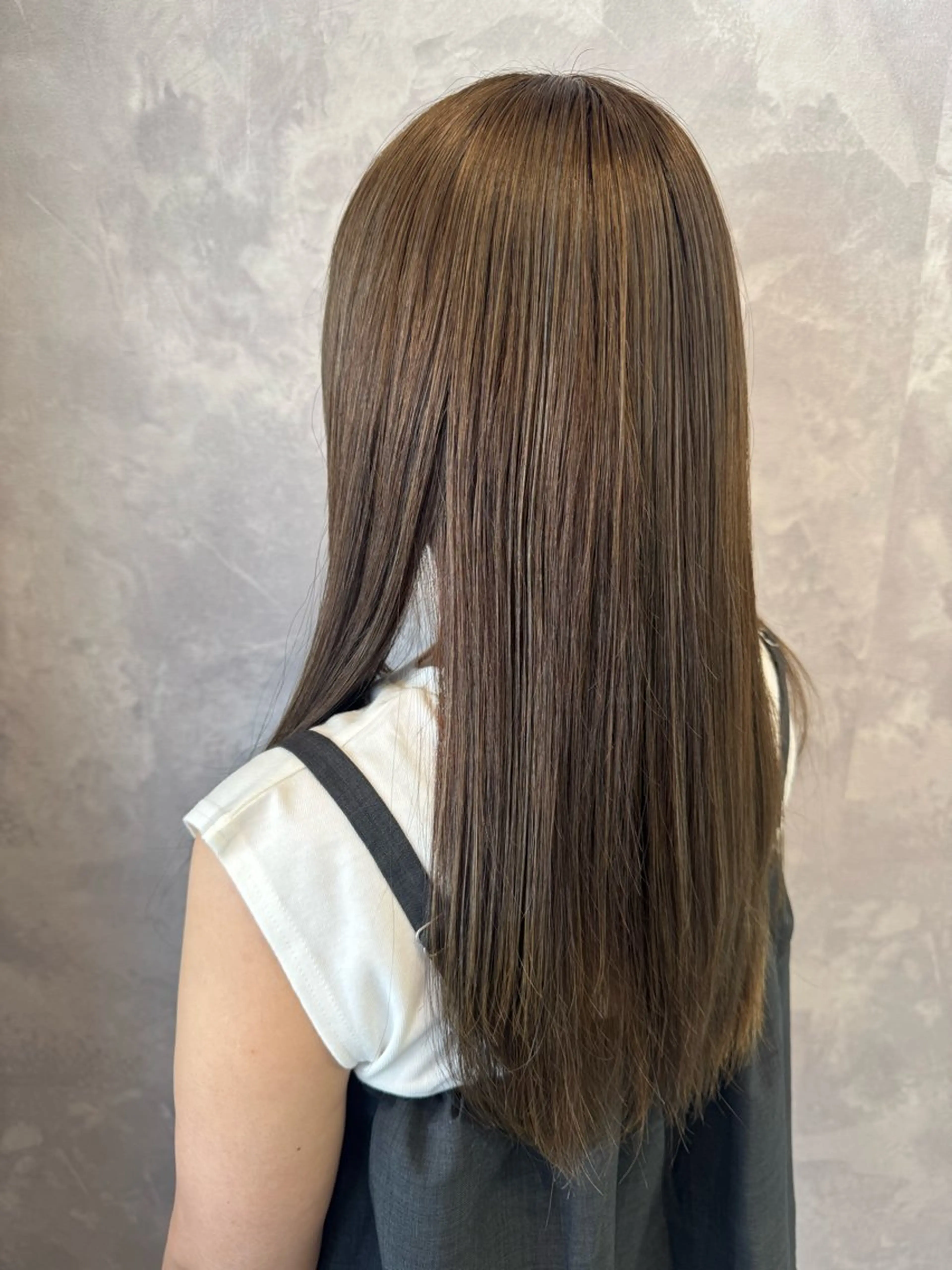 ロング カラー カット ヘアカラー トリートメント ヒヨシ ルナのヘアスタイル