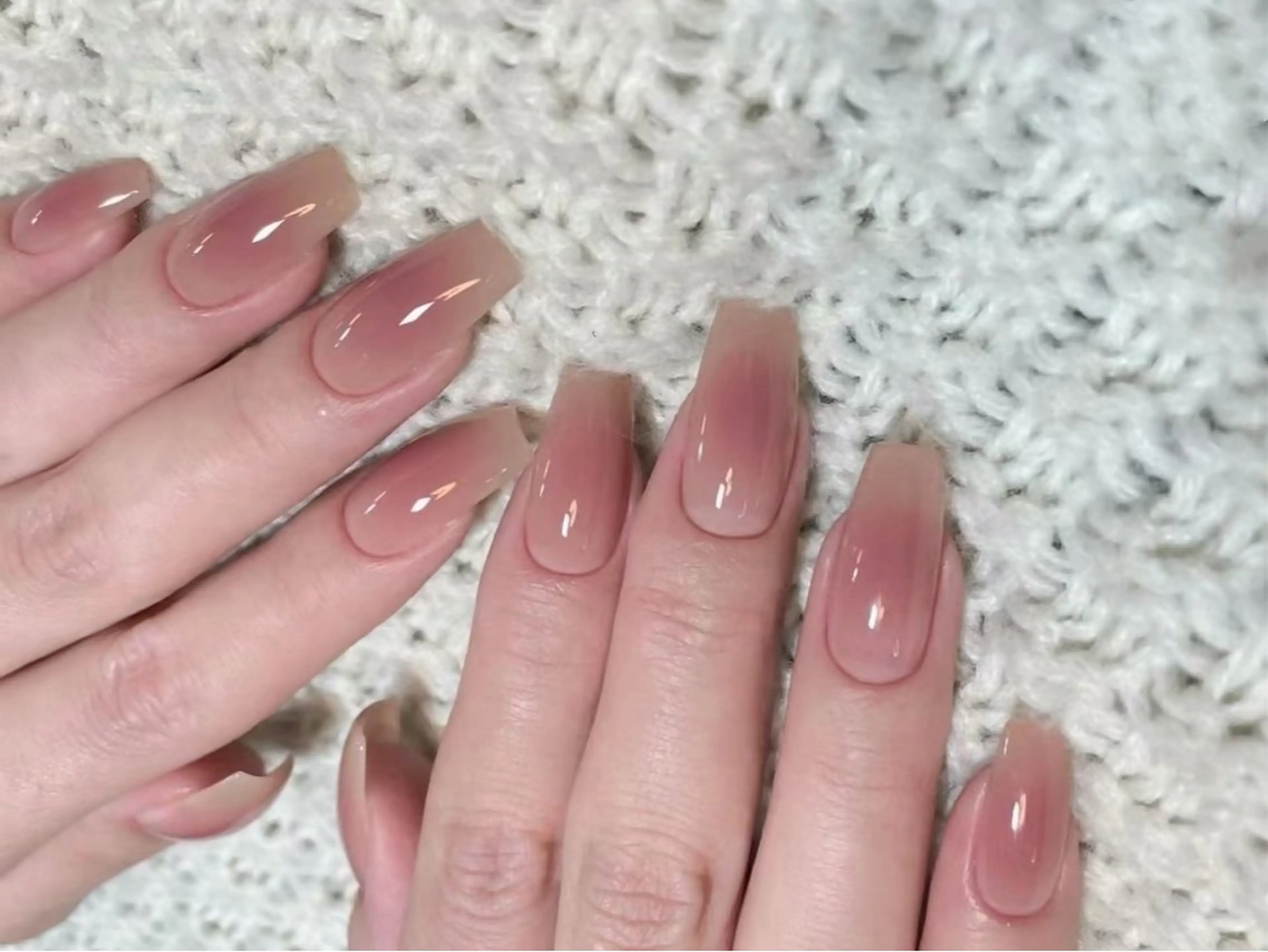 ネイル アートネイル チークネイル 長さ出し ジェルネイル マグネットネイル ハンドネイル ハンドケア ラッキーネイルサロン 西川口東口店のネイルデザイン