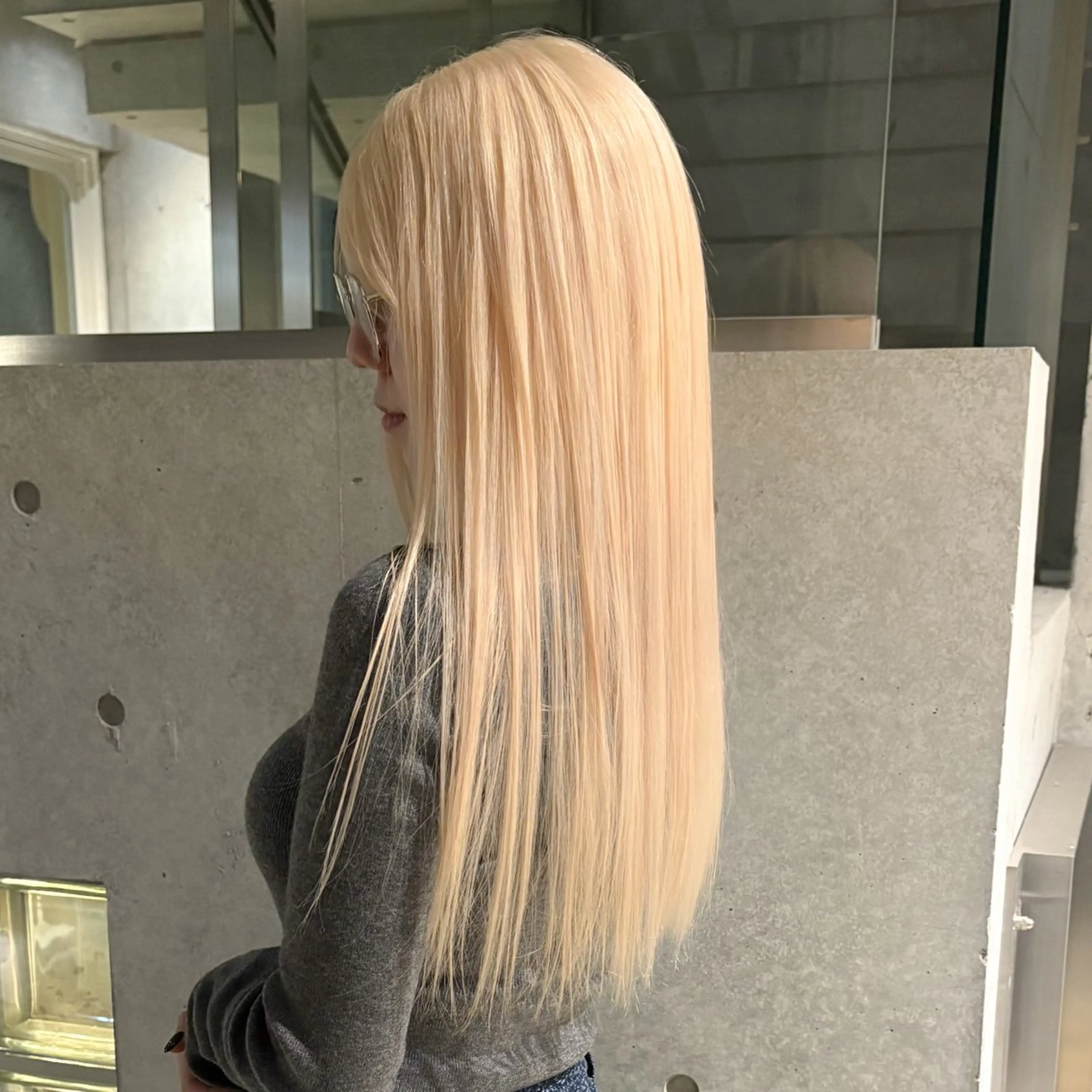 ロング ヘアカラー トリートメント 🚨ダメージ最小限ブ リーチ特化🚨ミユウのヘアスタイル