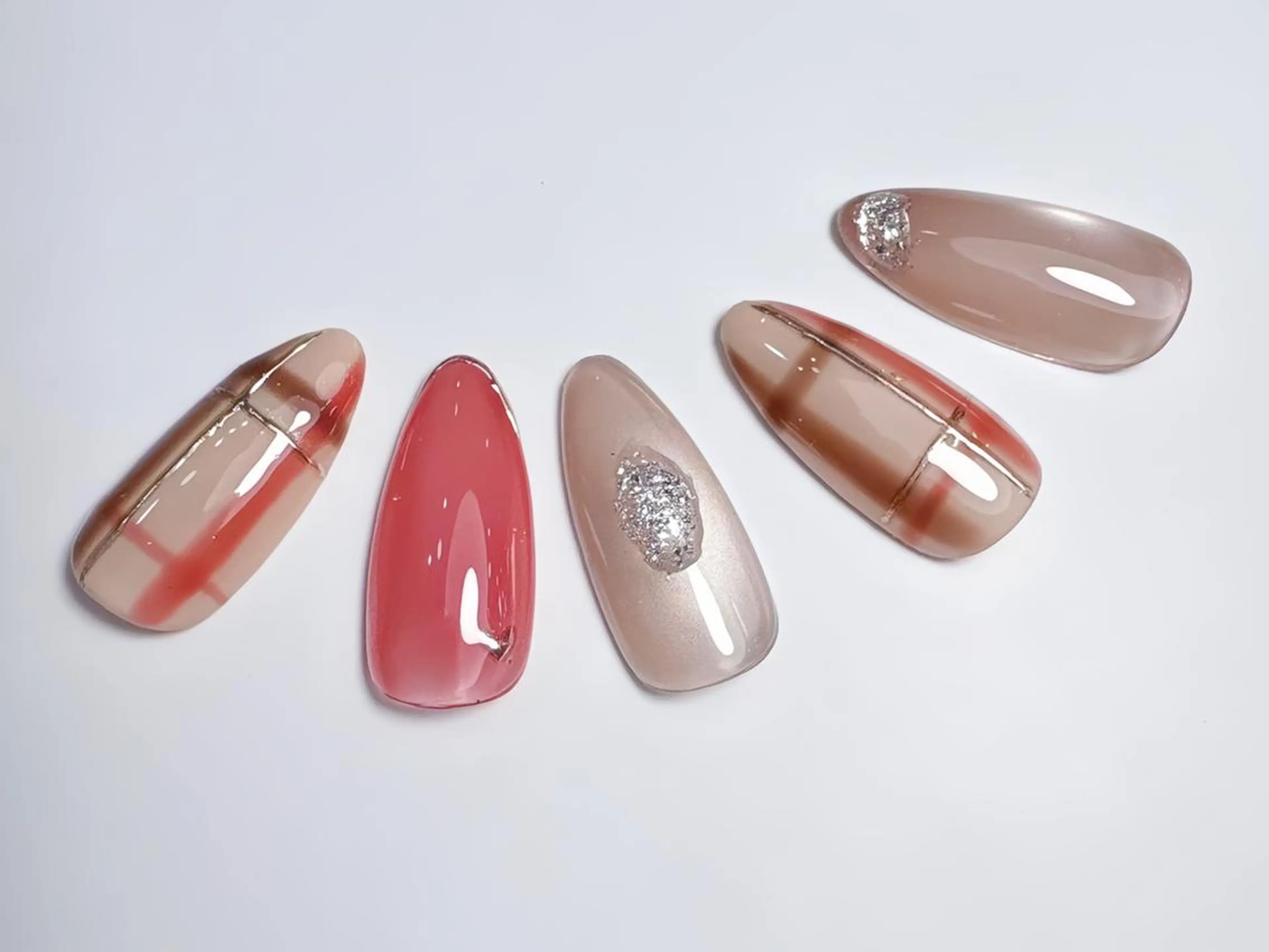 ネイル ハンドネイル ハンドケア Trend Nail シルフのネイルデザイン