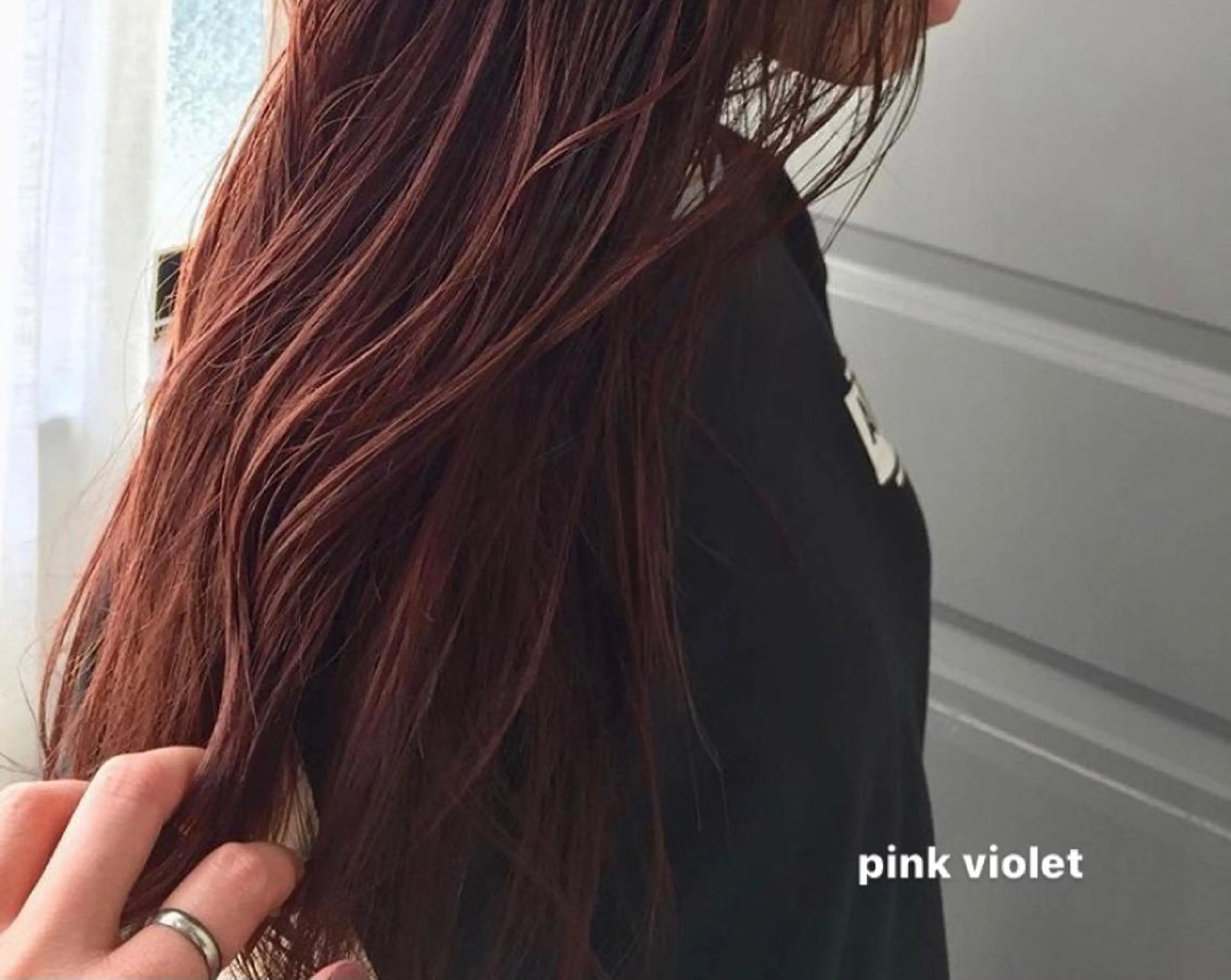 ロング カラー ブリーチ ブリーチなしカラー ピンクカラー バイオレットカラー 松尾太樹 【pia】福岡美容室のヘアスタイル