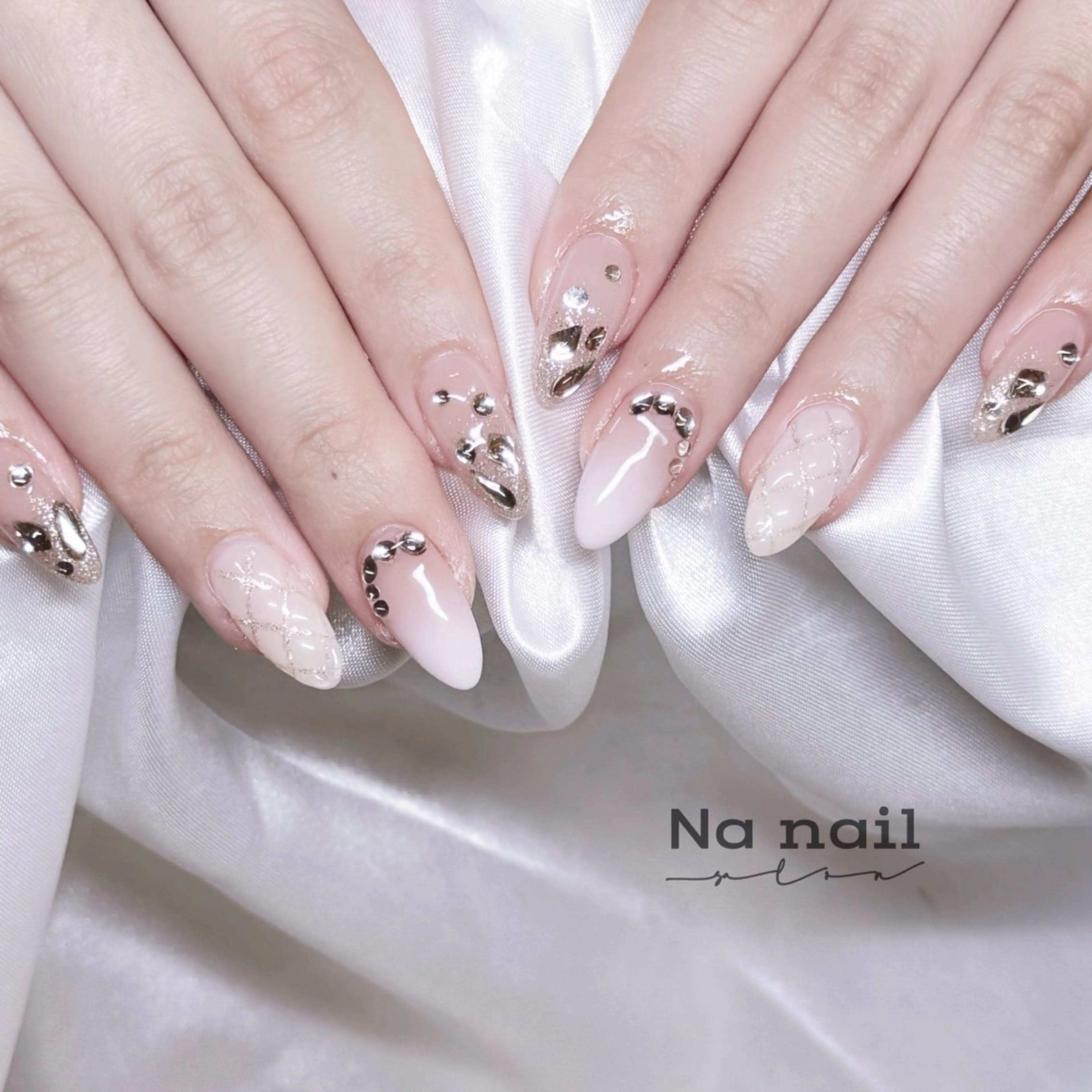 ネイル キラキラネイル ピンク 春ネイル ワンホンネイル ハンドネイル CC Nail 高田馬場のネイルデザイン
