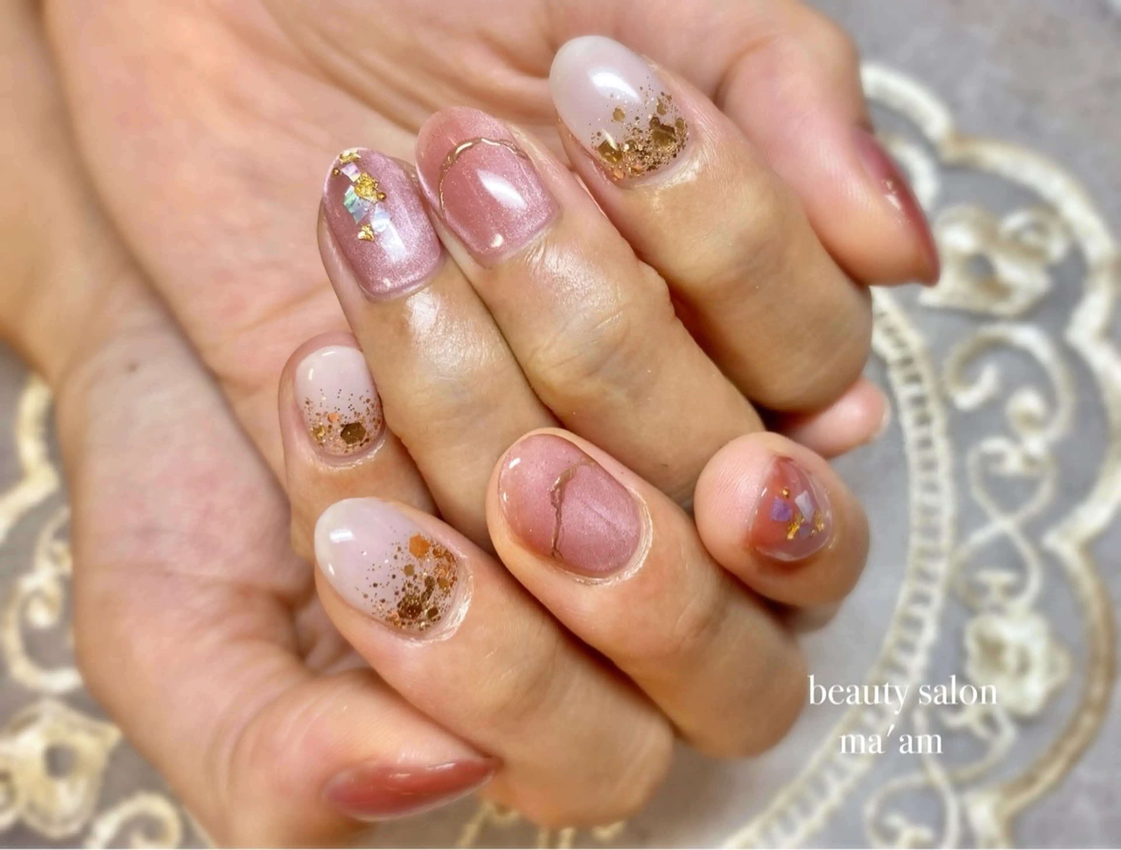 ネイル マグネットネイル ピンク ハンドネイル beauty salon ma'am所属・chihiro 小路ネイルのネイルデザイン