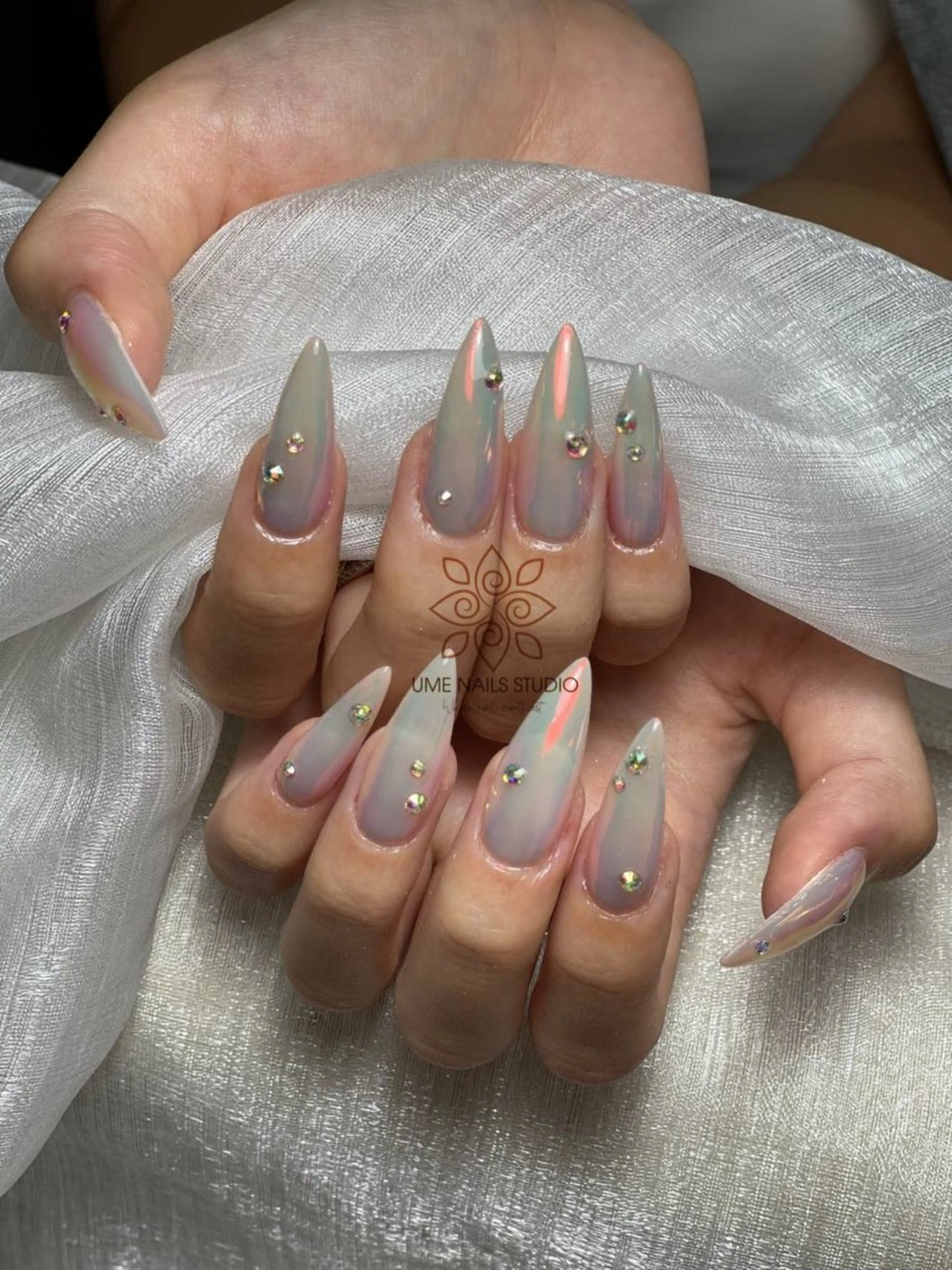 ネイル チークネイル クリアネイル ガーリー キラキラネイル 韓国ネイル ハンドネイル Ume Nail Studioのネイルデザイン