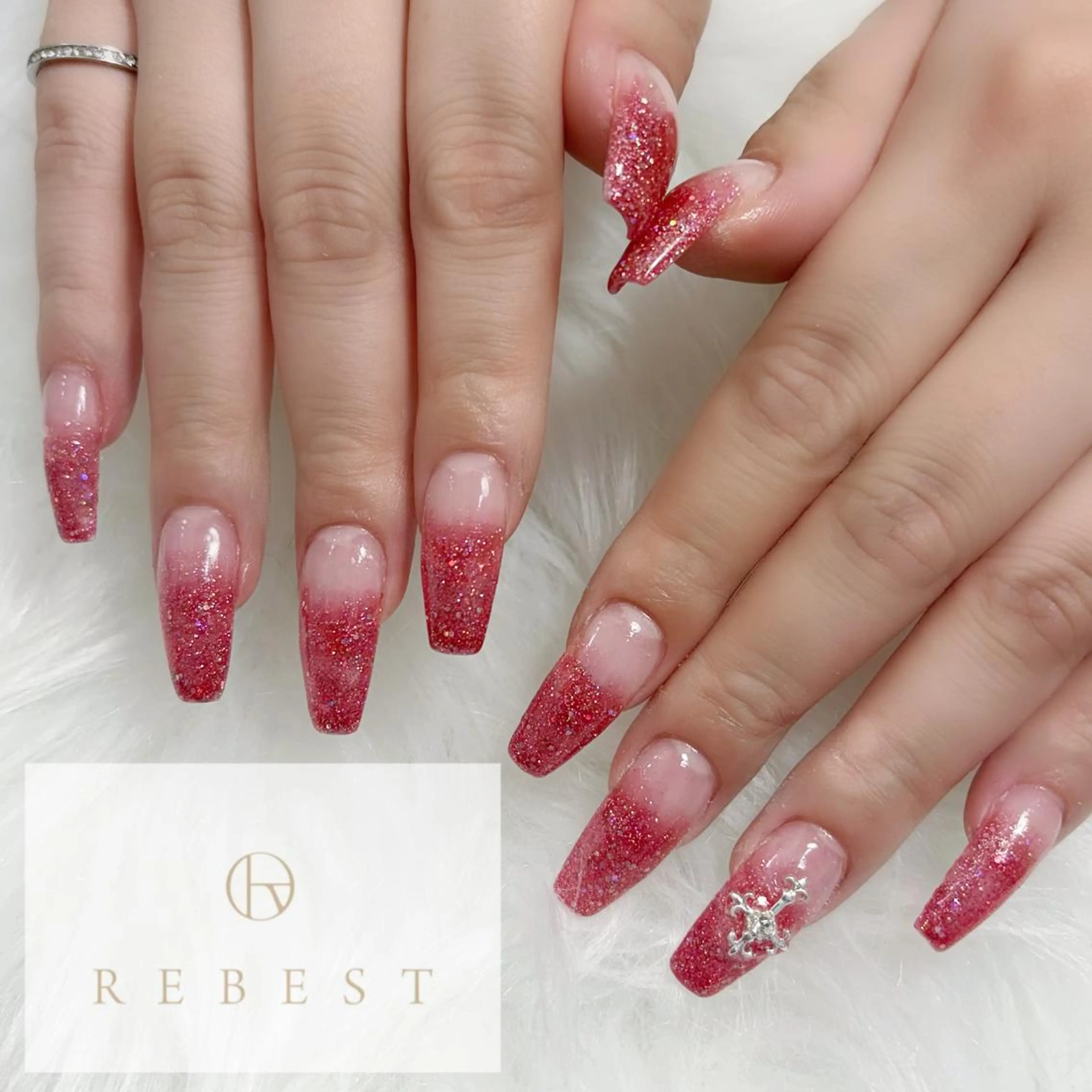 ネイル ハンドネイル REBEST nailのネイルデザイン