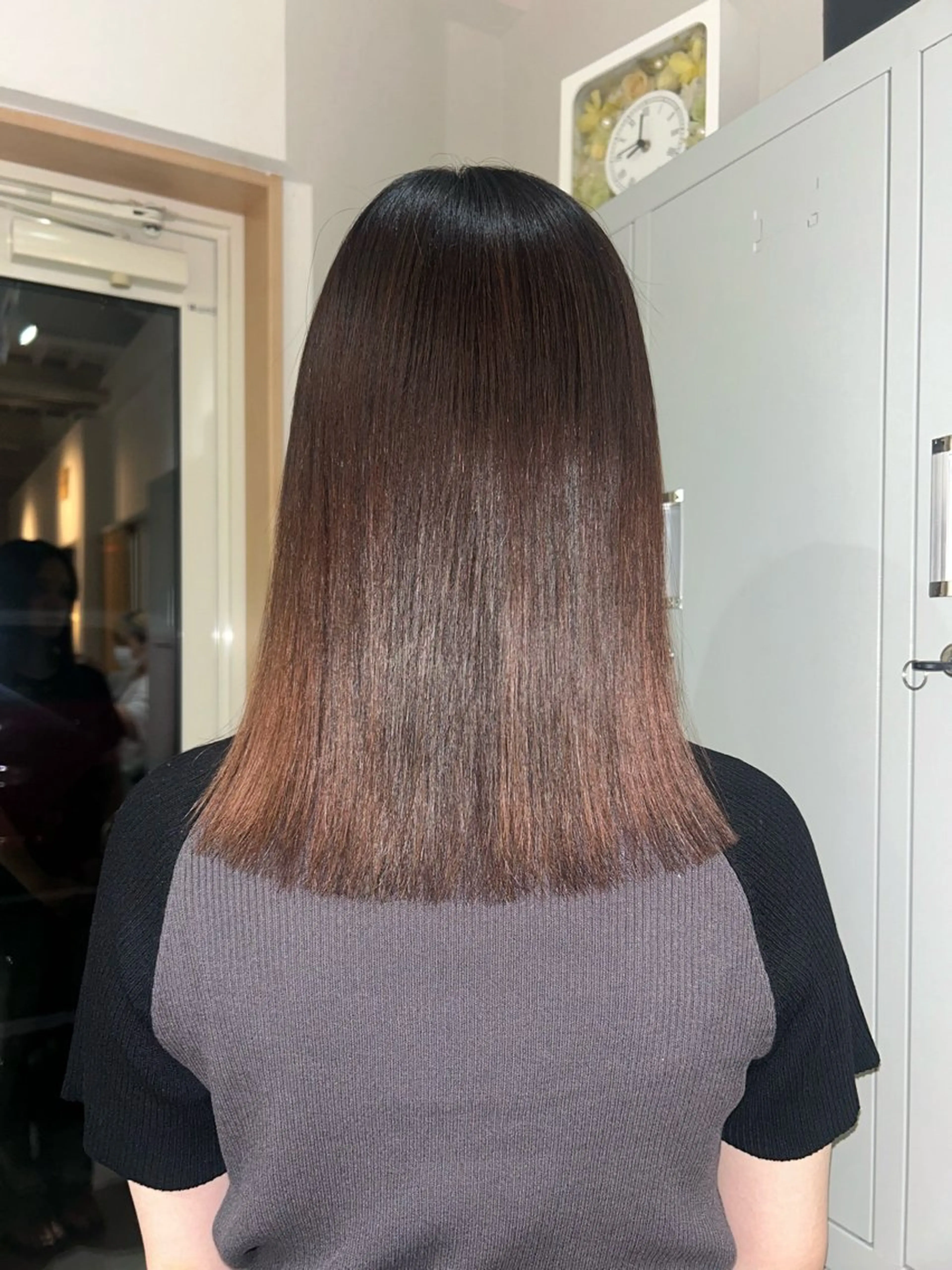 ミディアム 縮毛矯正 suii.. yurinaのヘアスタイル