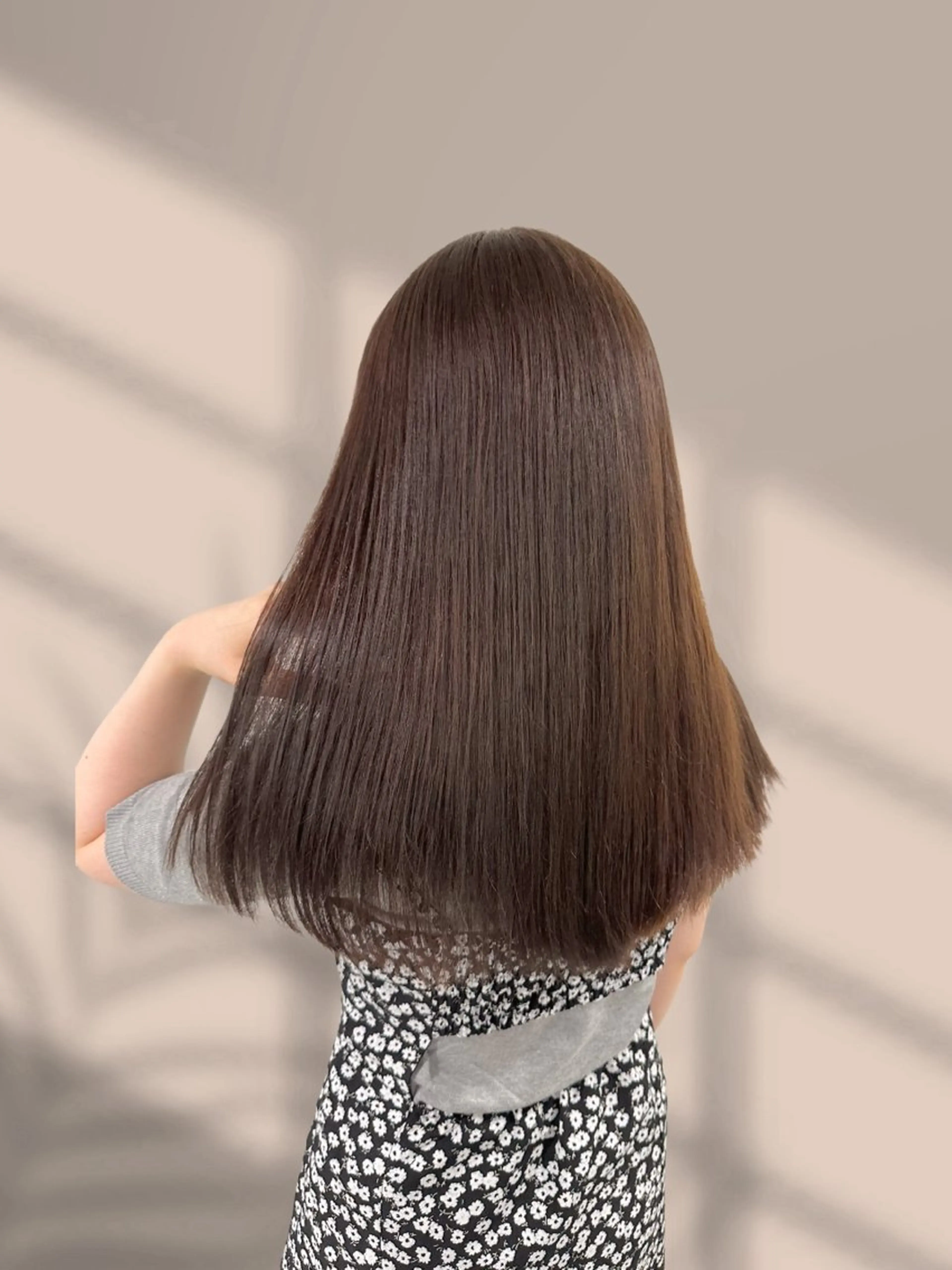 ロング カラー ヘアカラー トリートメント ヘアセット くすみミルクティー／ ブラウン🪡TOWAのヘアスタイル