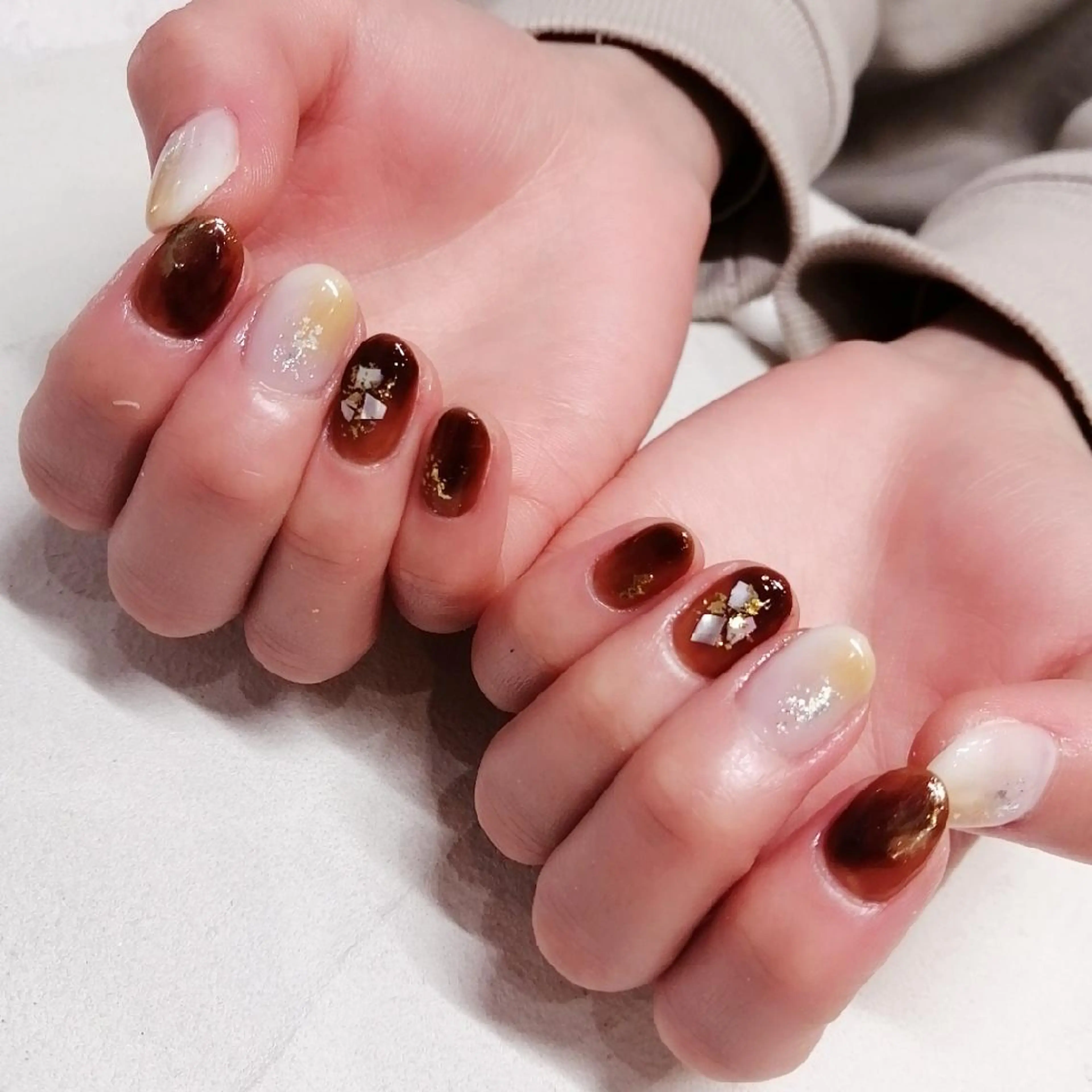 ネイル ニュアンスネイル I.プライベートネイルサロン所属・I.プライベート ネイルサロンの眉毛・アイブロウイメージ