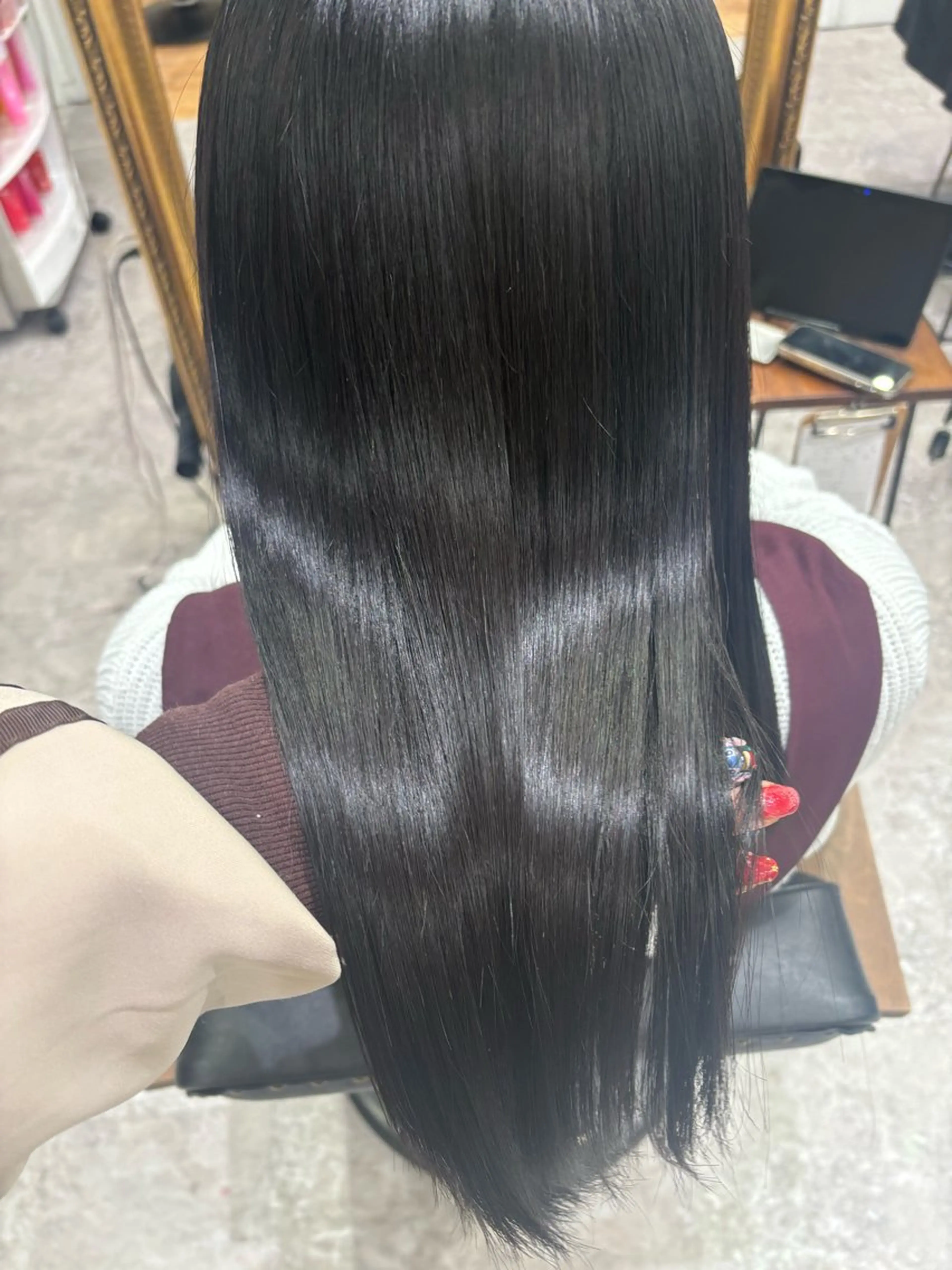 トリートメント 🍎ピンク、レッド系 暖色カラー🍎あやかのヘアスタイル