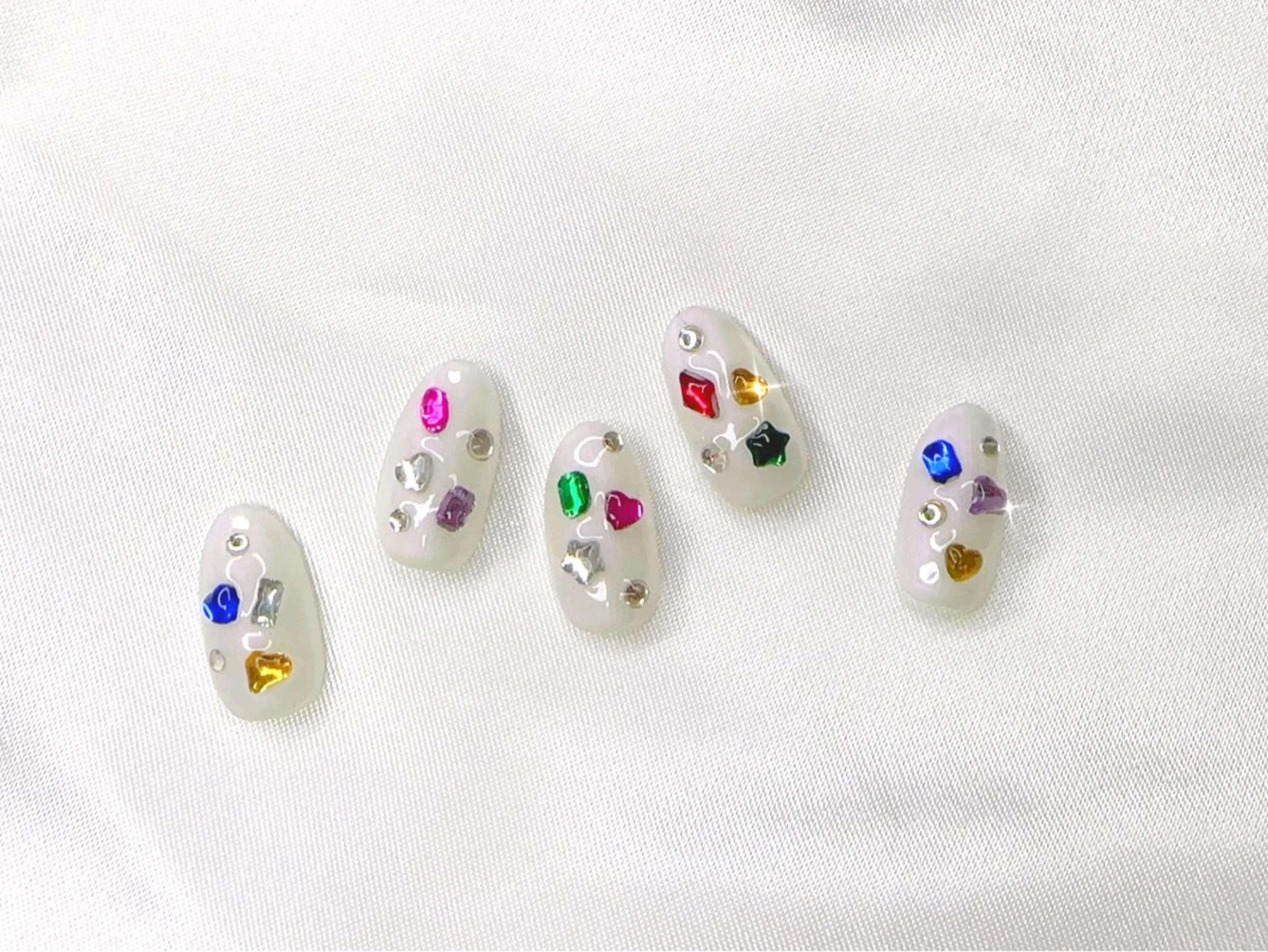 ネイル Cherie PINK所属・Cherie PINKのネイルデザイン