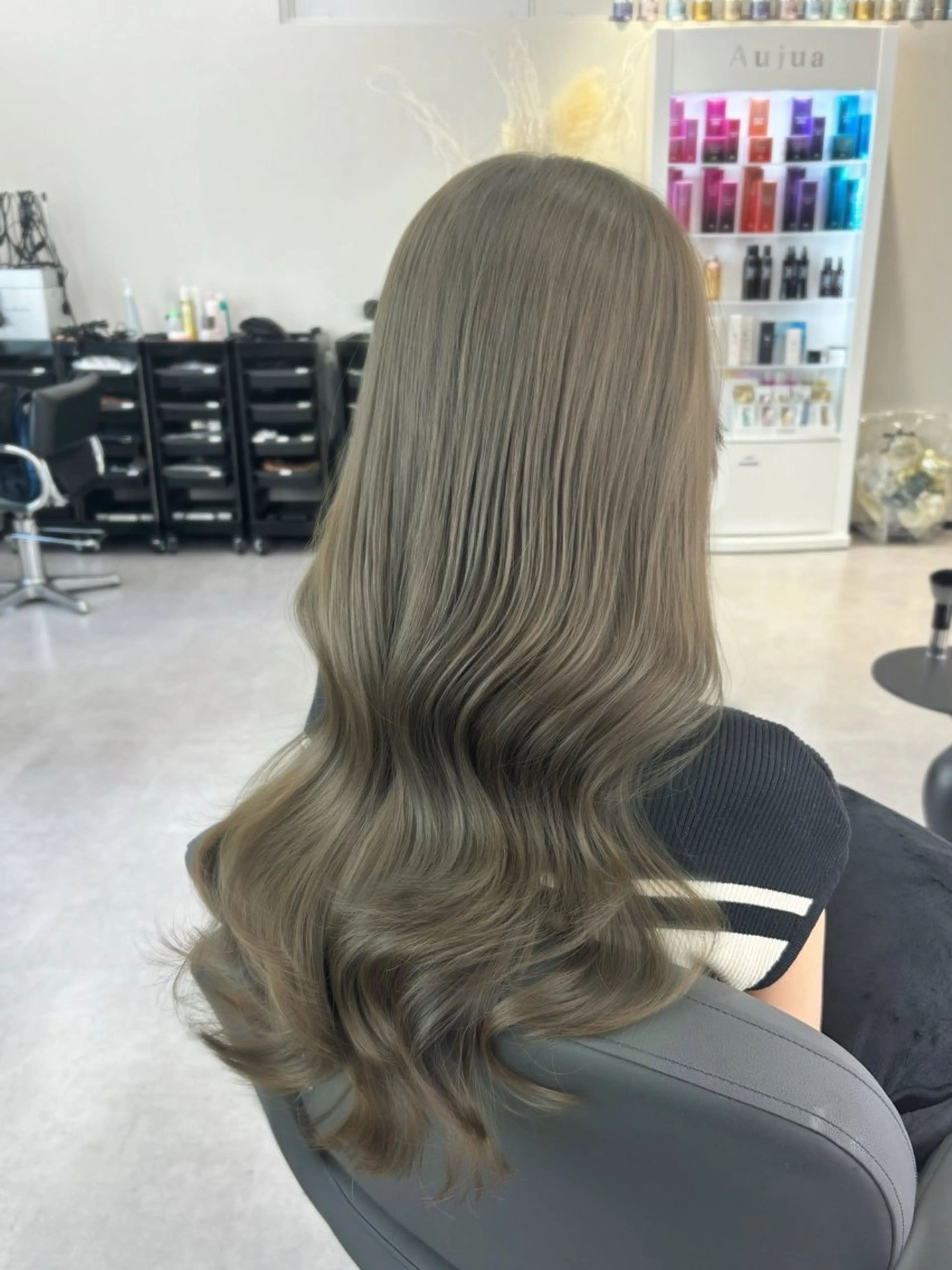 ロング カラー ヘアカラー トリートメント 心斎橋/ブリーチなし 髪質改善/レイヤーのヘアスタイル