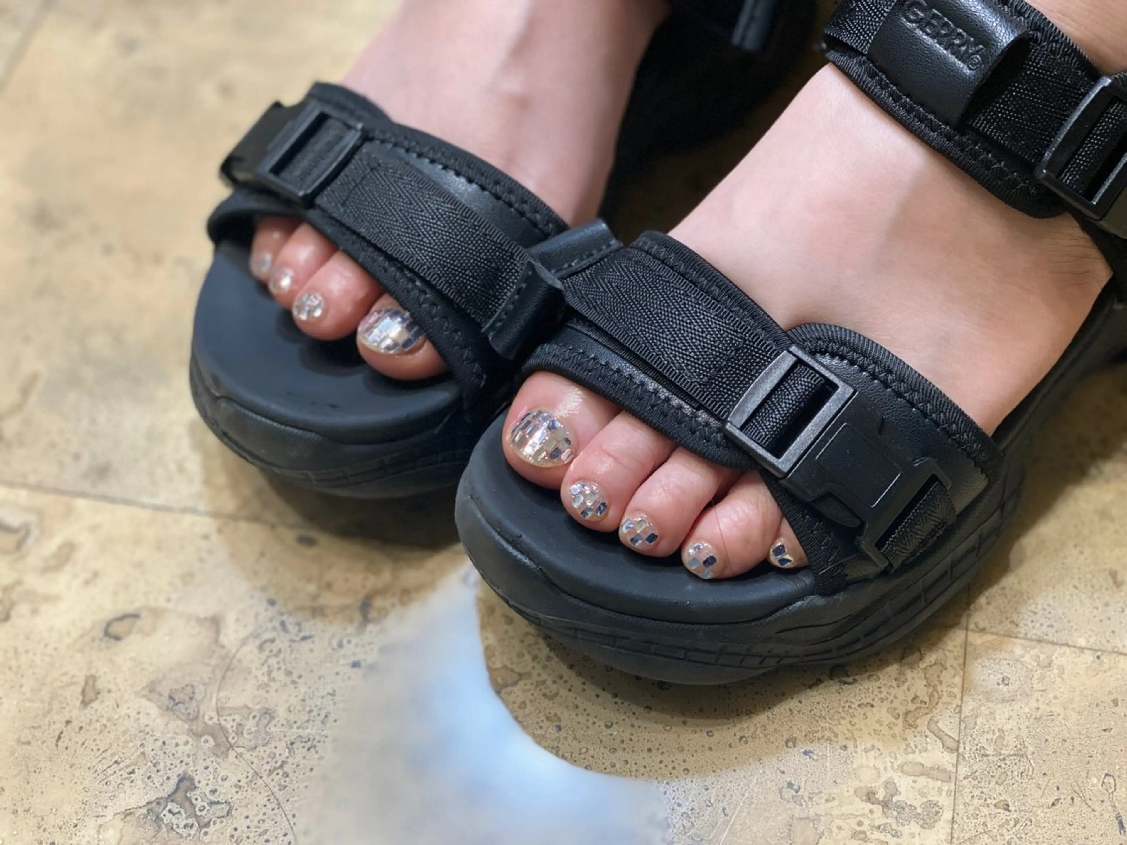 ネイル フットネイル ジェルネイル Latour onagiのネイルデザイン