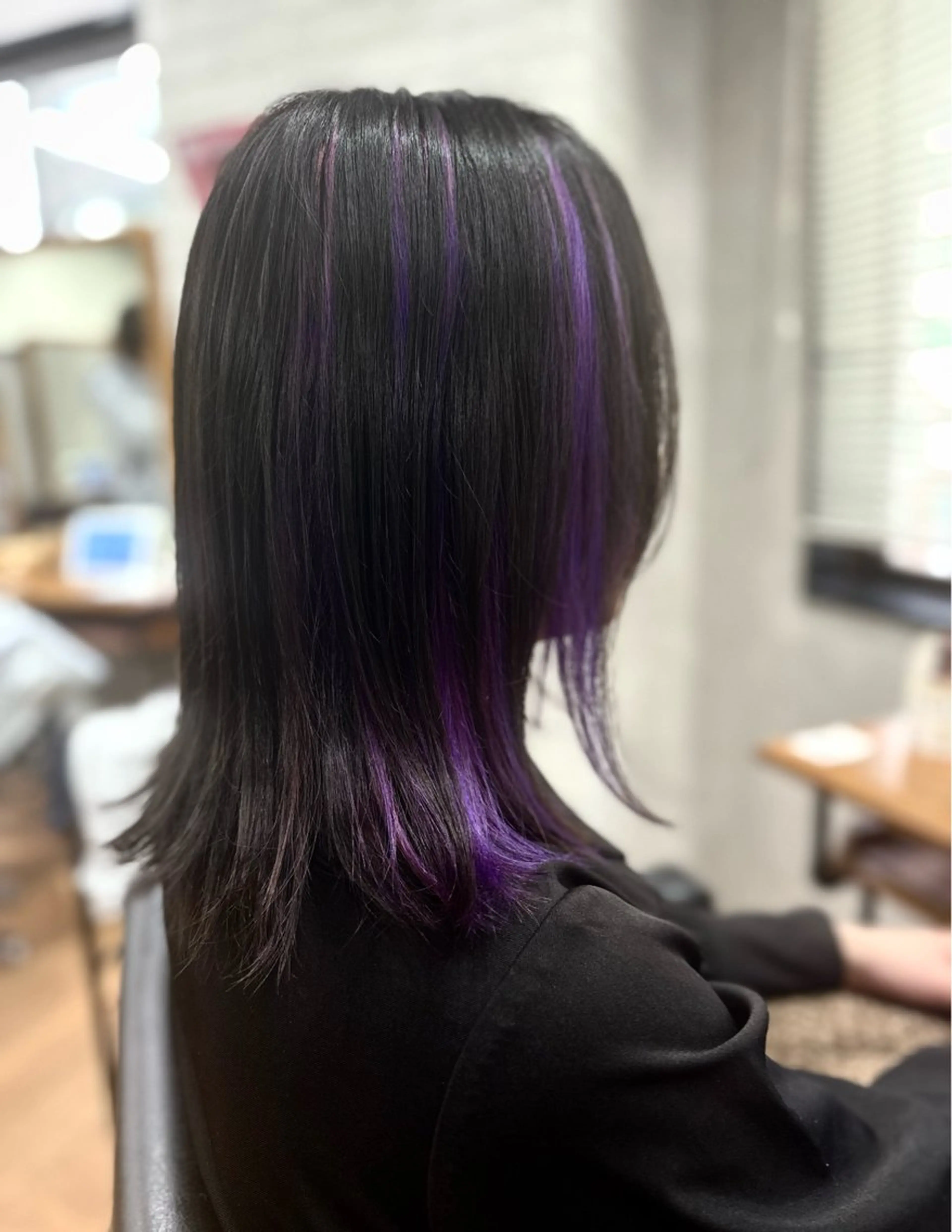 ミディアム ヘアカラー ✂️秋葉原 🤍YURI🤍のヘアスタイル