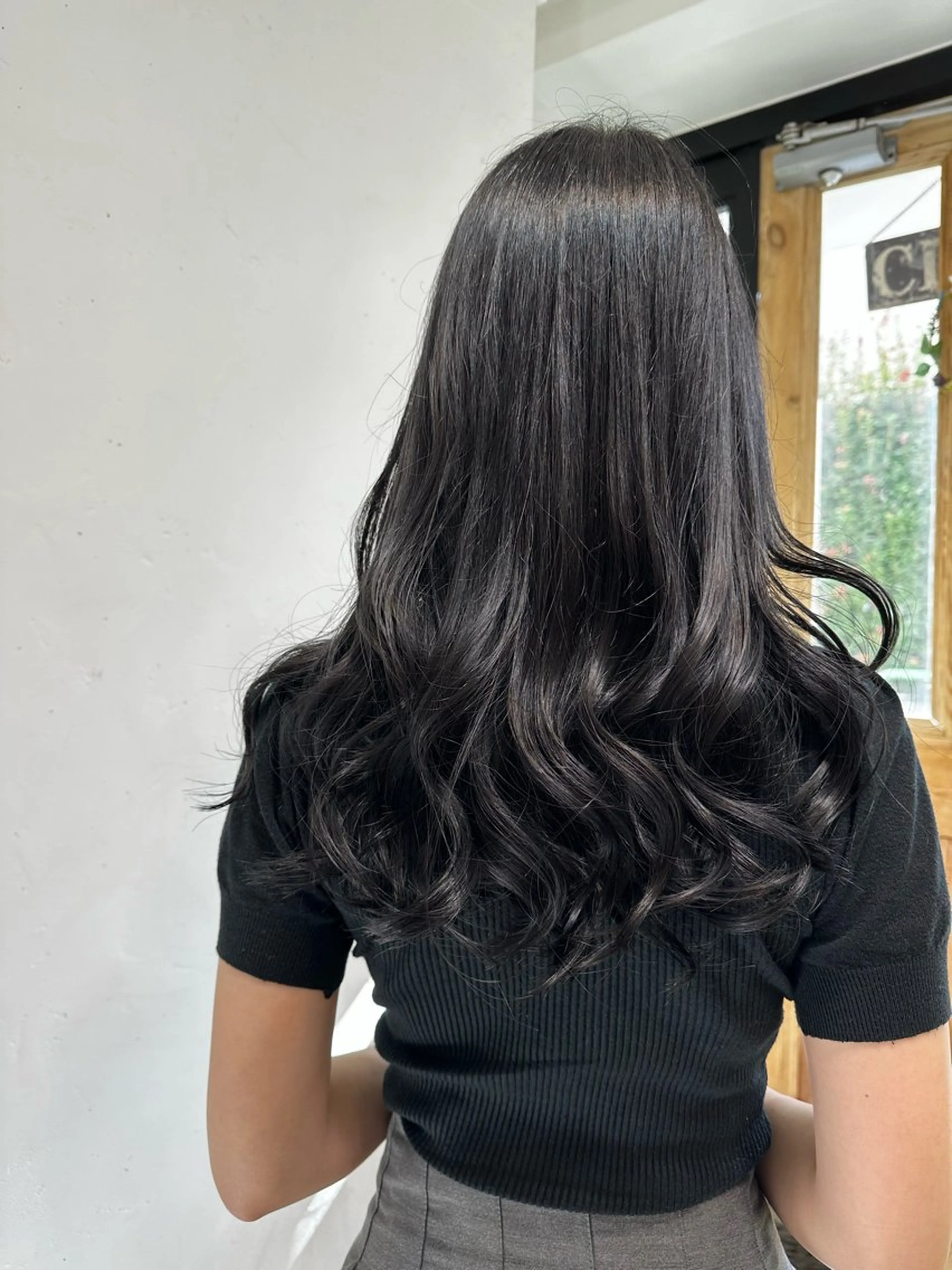 カラー 黒髪 hair living Liko池袋東口店所属・✨透明感カラー🌱 上村　舜のヘアスタイル