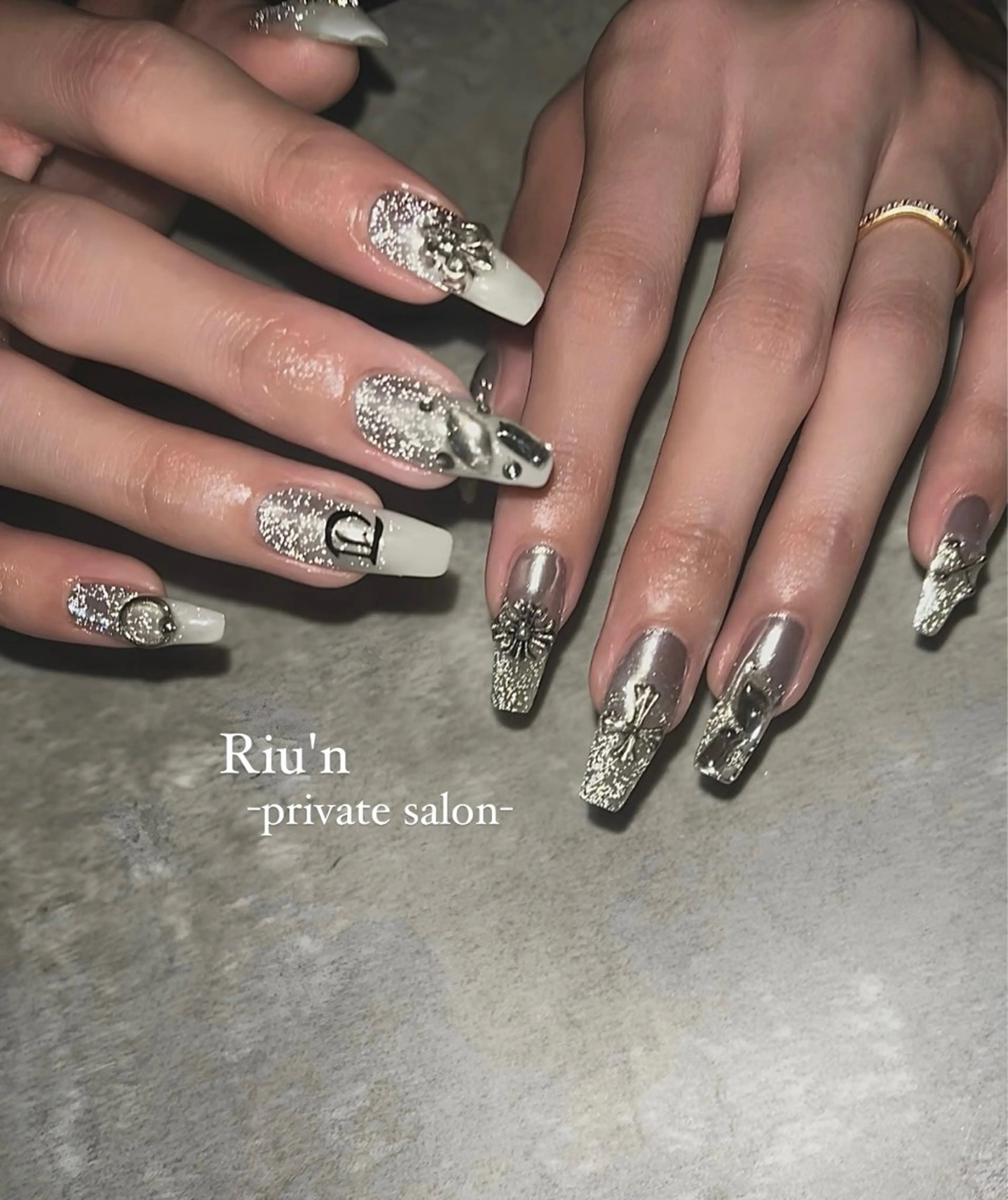 ネイル フラッシュネイル ラメ(グリッター) ハンドネイル Riu*n -private-のネイルデザイン