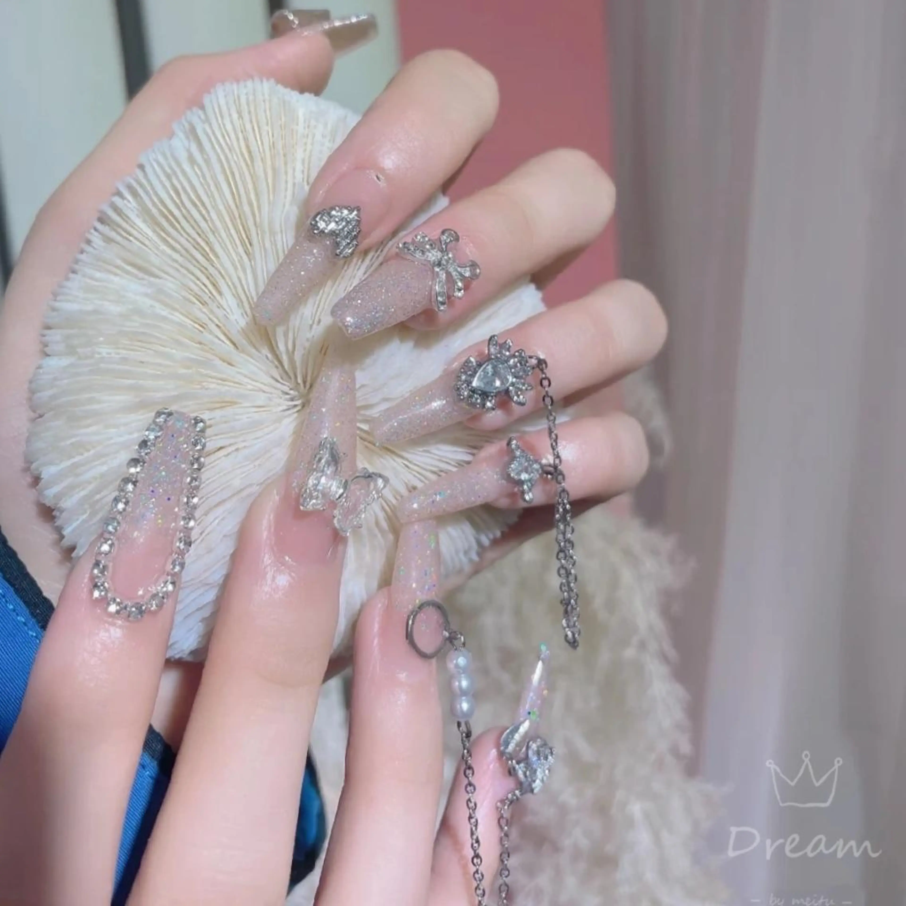 ネイル セミロング ネイリストゆか💅 長さだし、深爪矯正のネイルデザイン