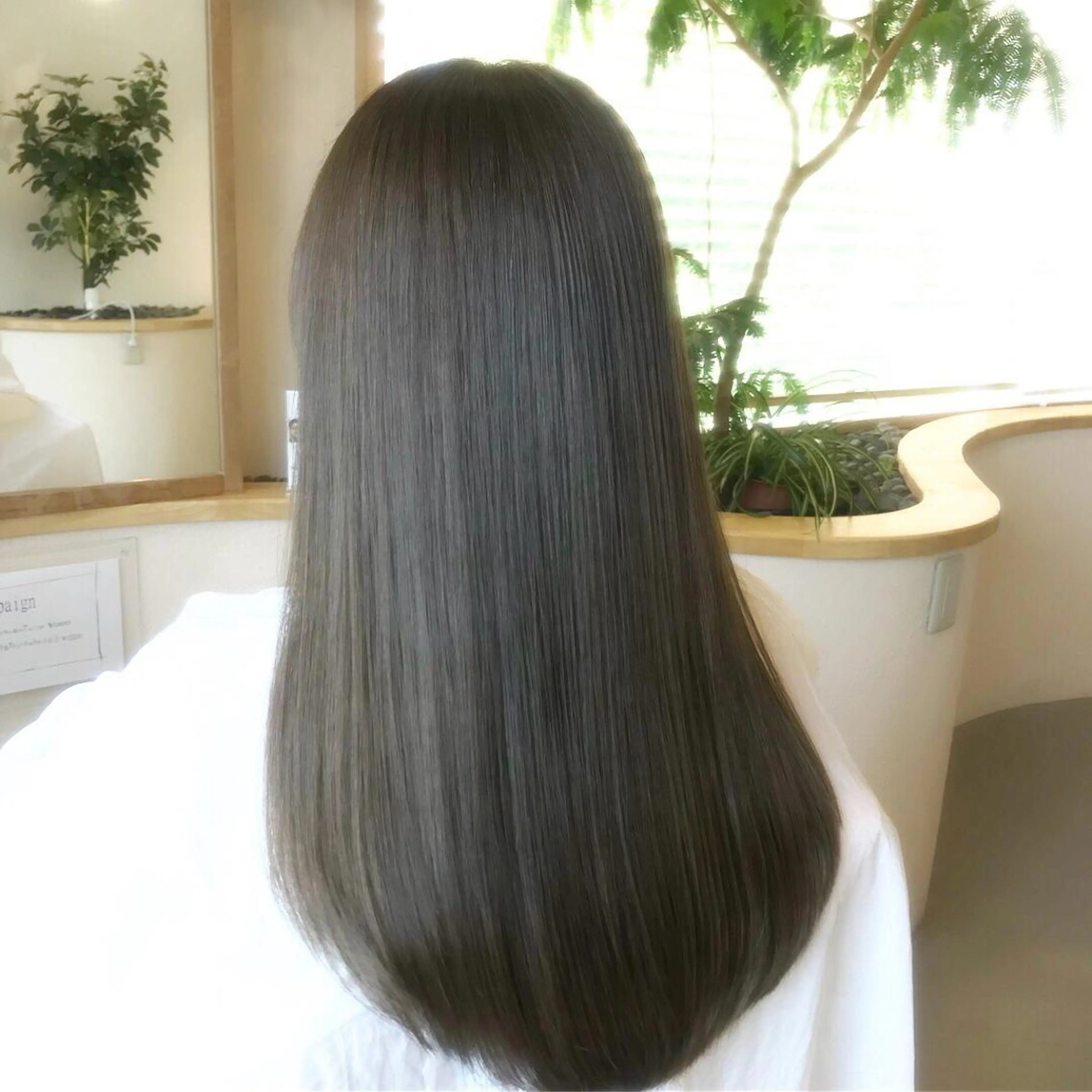 ロング カラー カット ヘアカラー トリートメント swordlief 鶴見店のヘアスタイル