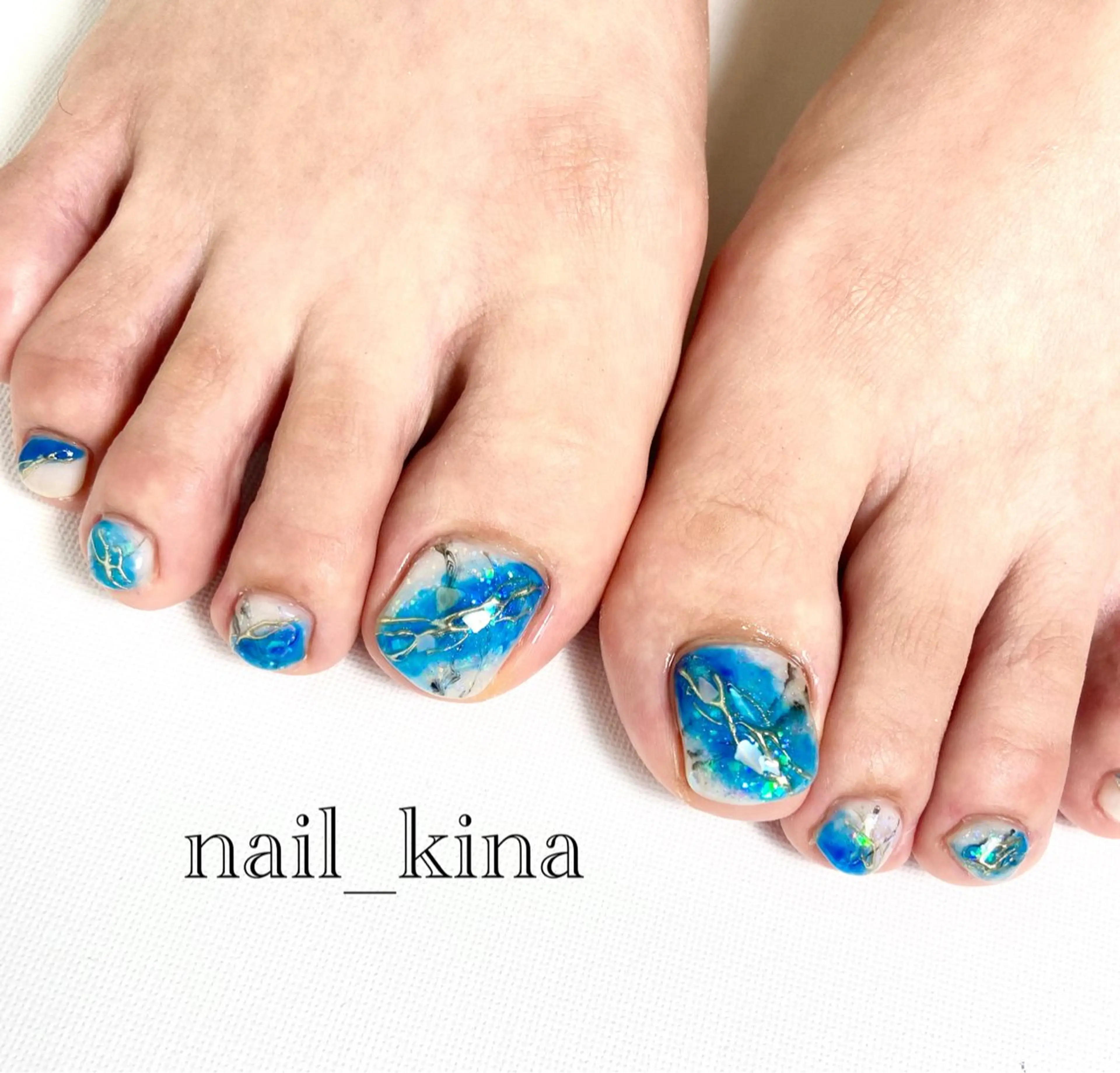 ネイル フットネイル 夏ネイル nail_ kinaのネイルデザイン