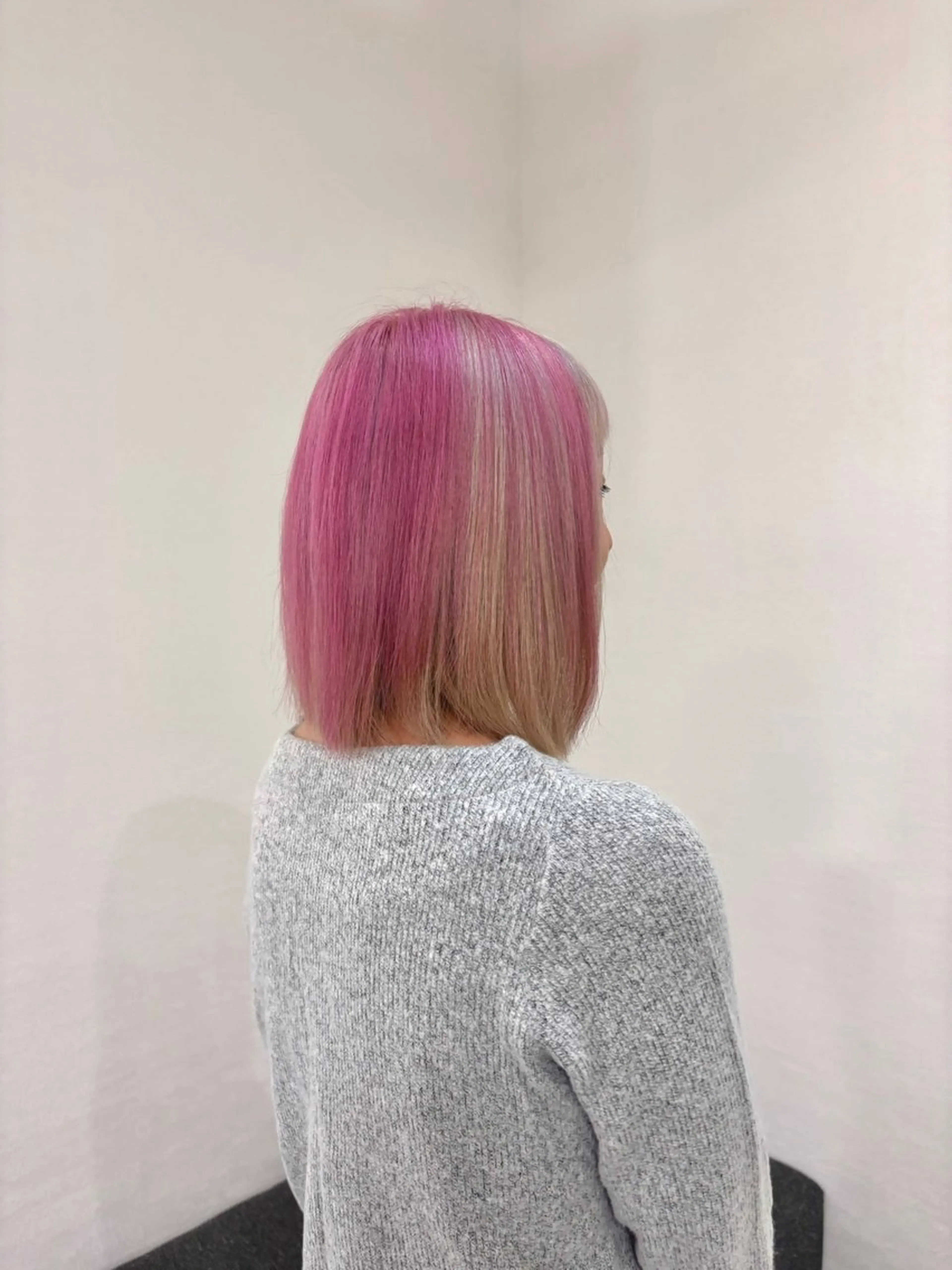 カラー カット ヘアカラー デザインカラー 🥣EMIKA♡彡のヘアスタイル