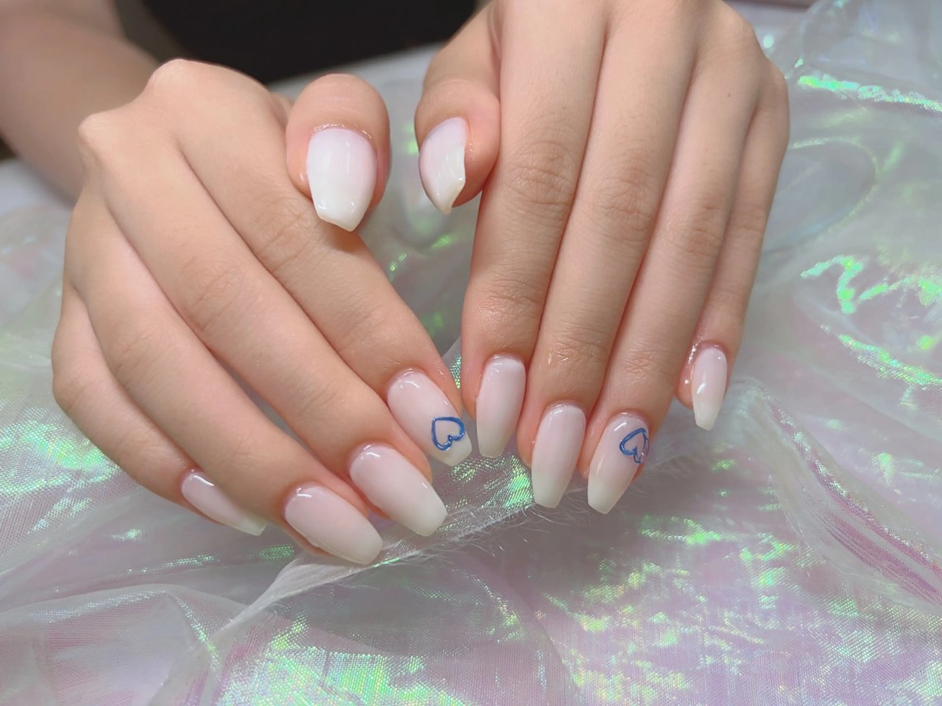 ネイル チークネイル マグネットネイル 持ち込み ニュアンスネイル シンプルネイル ハンドネイル インフィニティ ネイルサロンのネイルデザイン