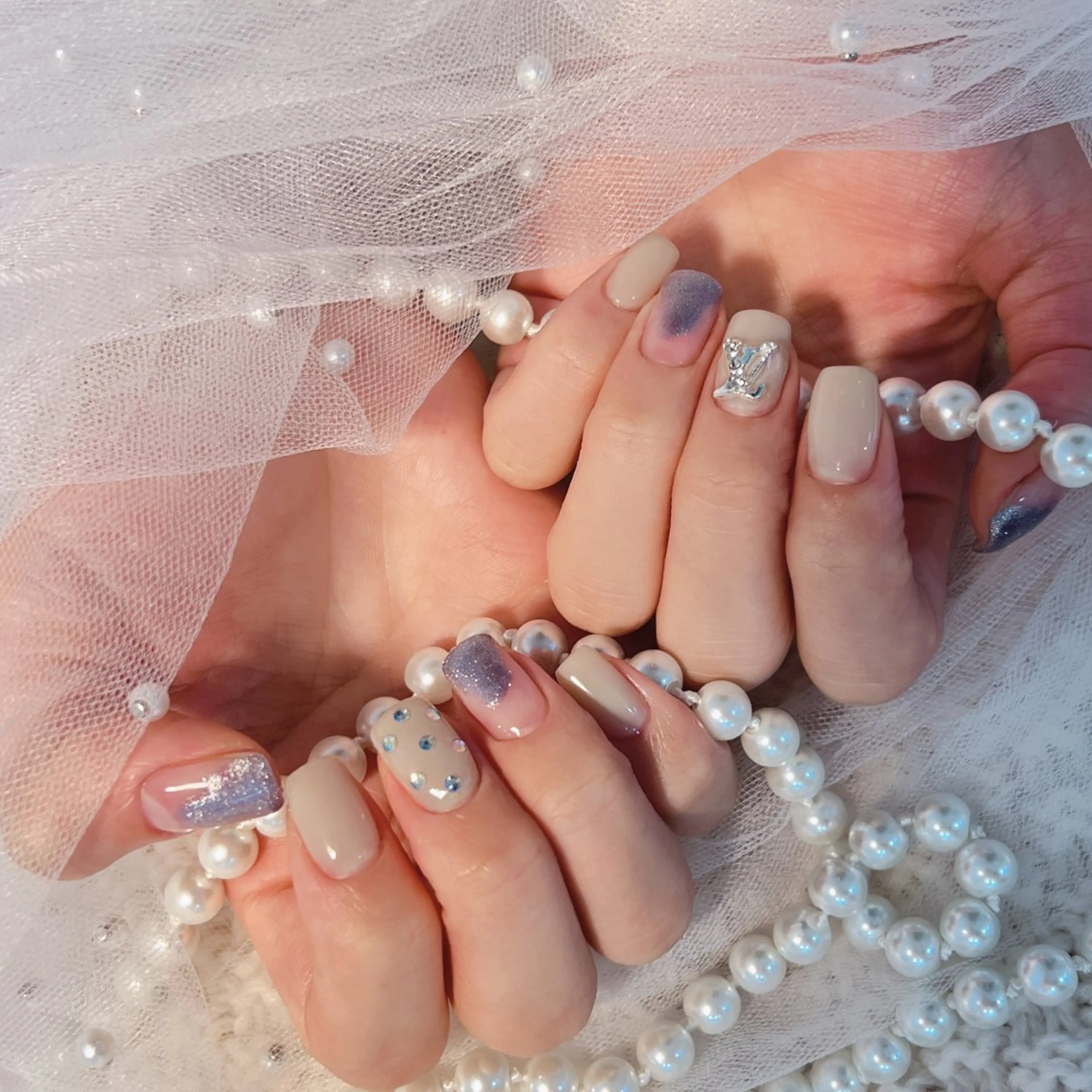 ネイル アートネイル フラッシュネイル フレンチネイル ジェルネイル ガラスフレンチ You&Me Yukiのネイルデザイン