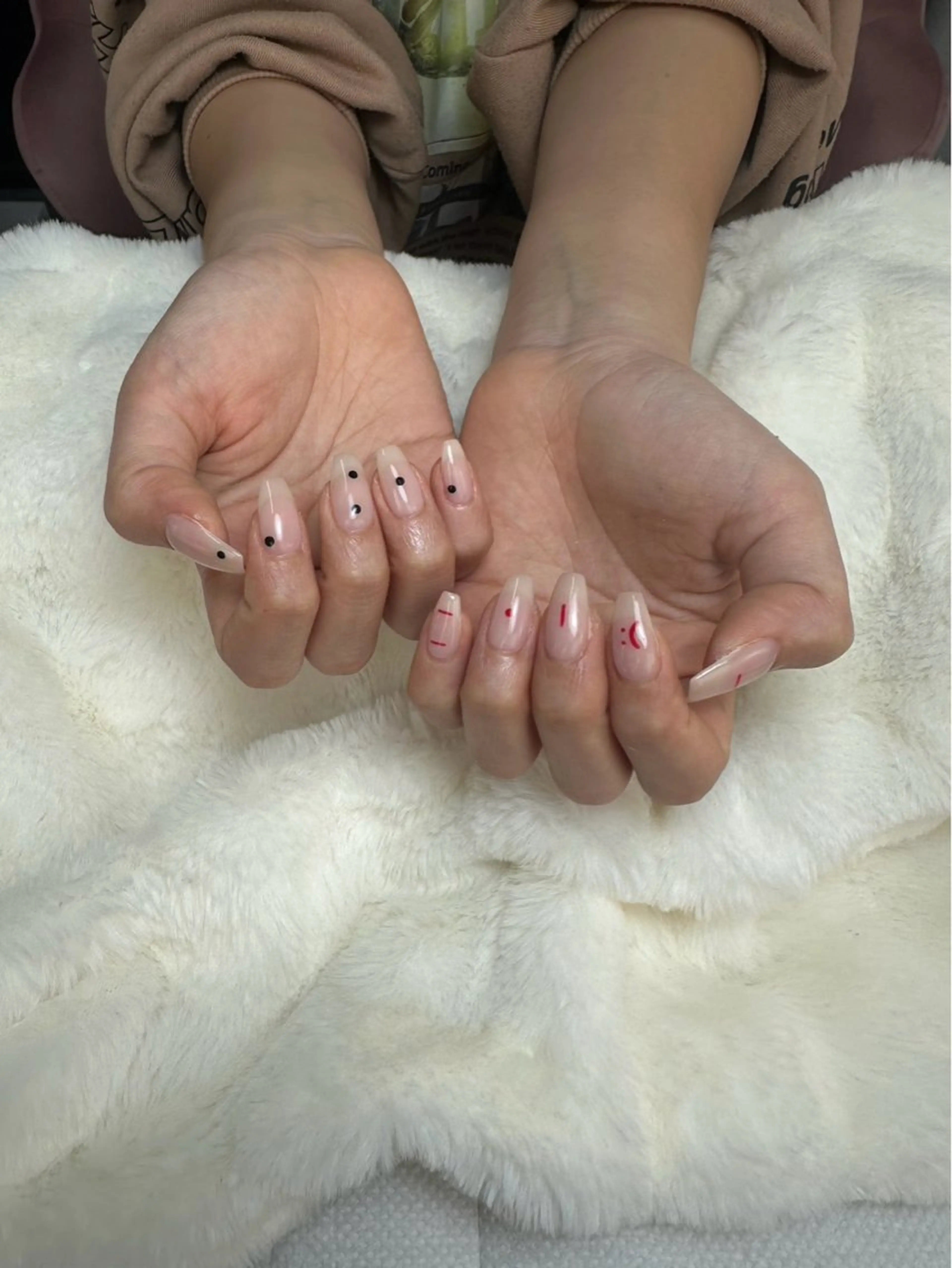 ネイル ハンドネイル LUCIDO千葉店所属・L 🍒スタッフのネイルデザイン