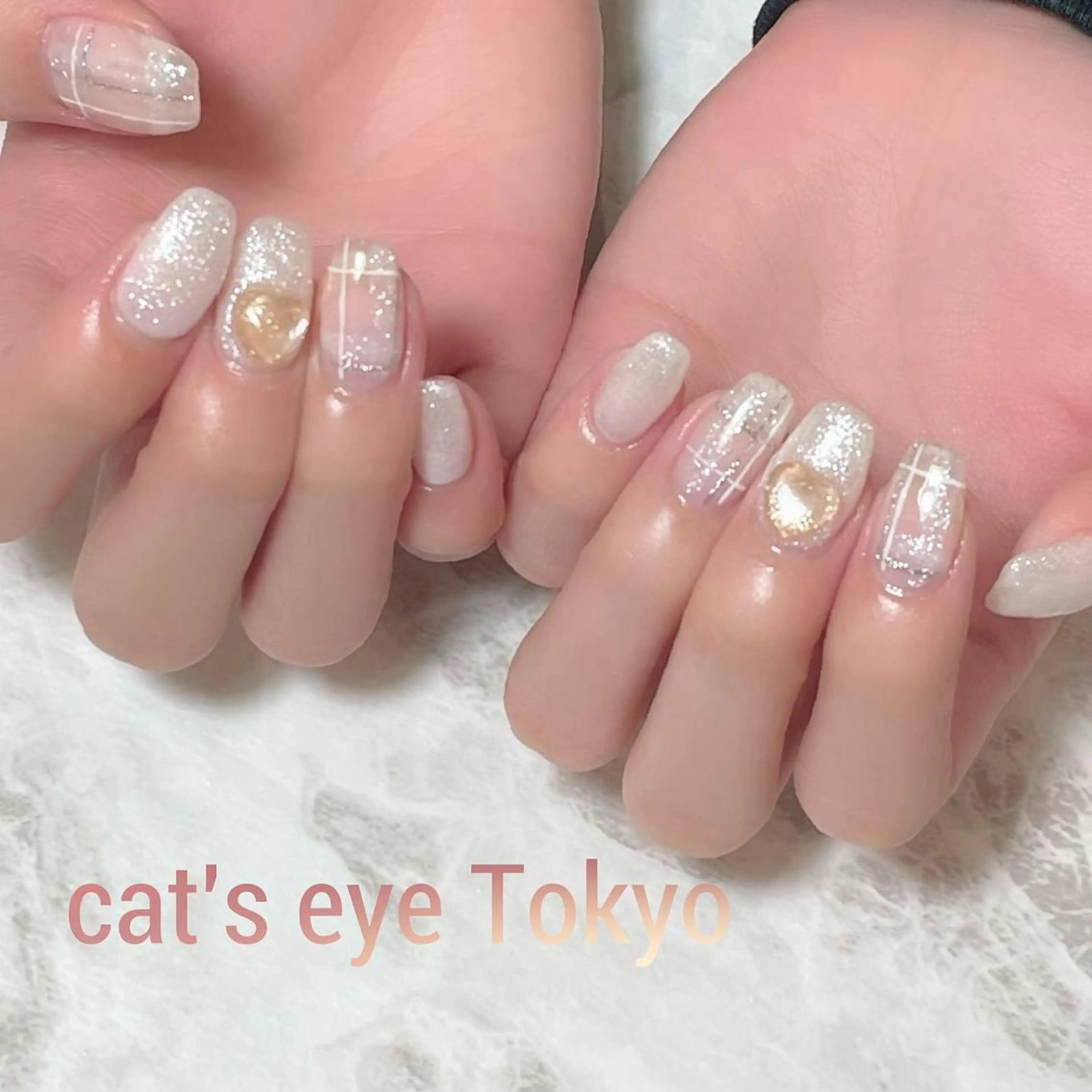 ネイル マツエク・マツパ ハート Cat's eye TOKYO 新宿店のネイルデザイン