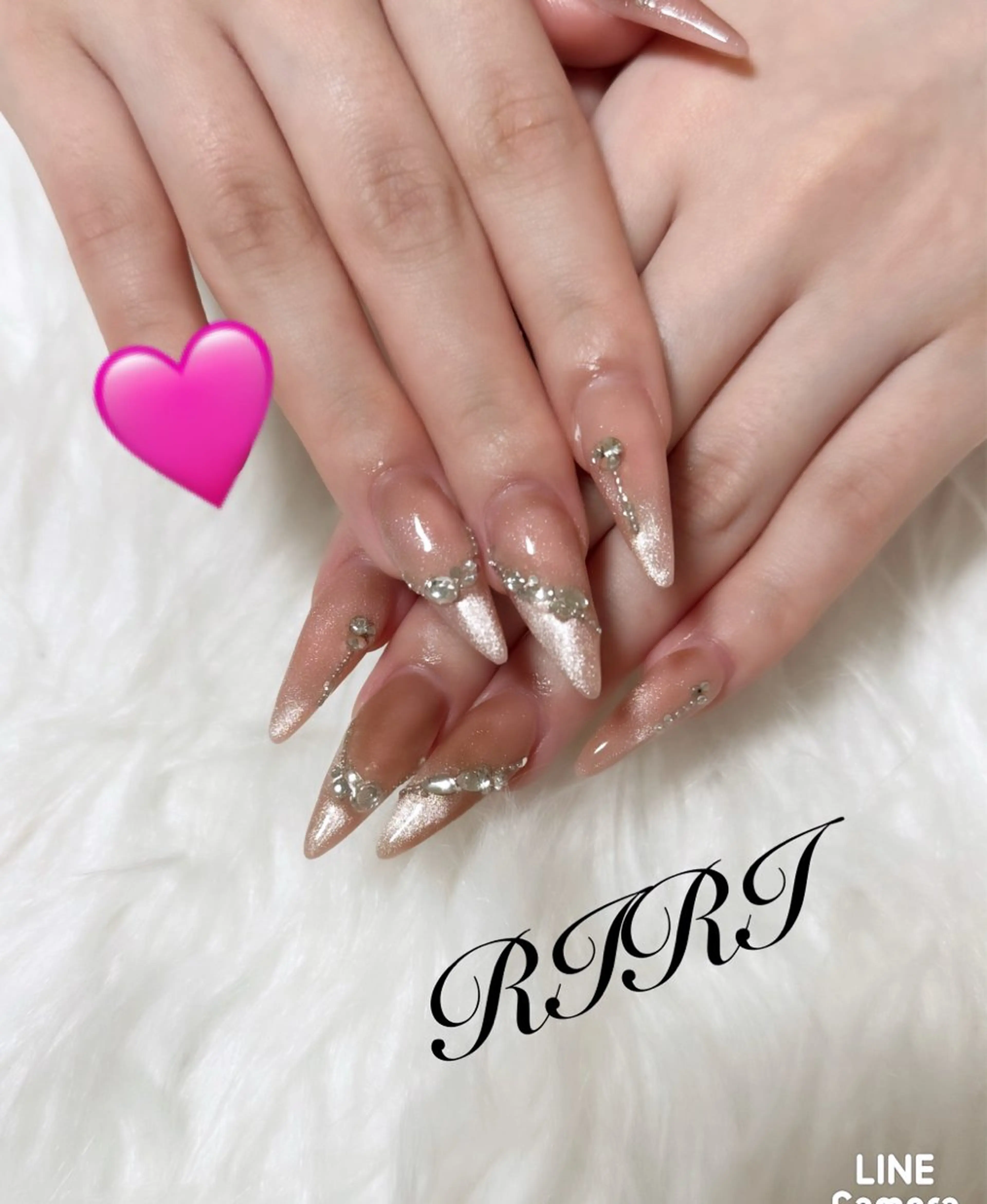 ネイル ジェルネイル ロングネイル マグネットネイル スカルプネイル シンプルネイル riri オーナーのネイルデザイン