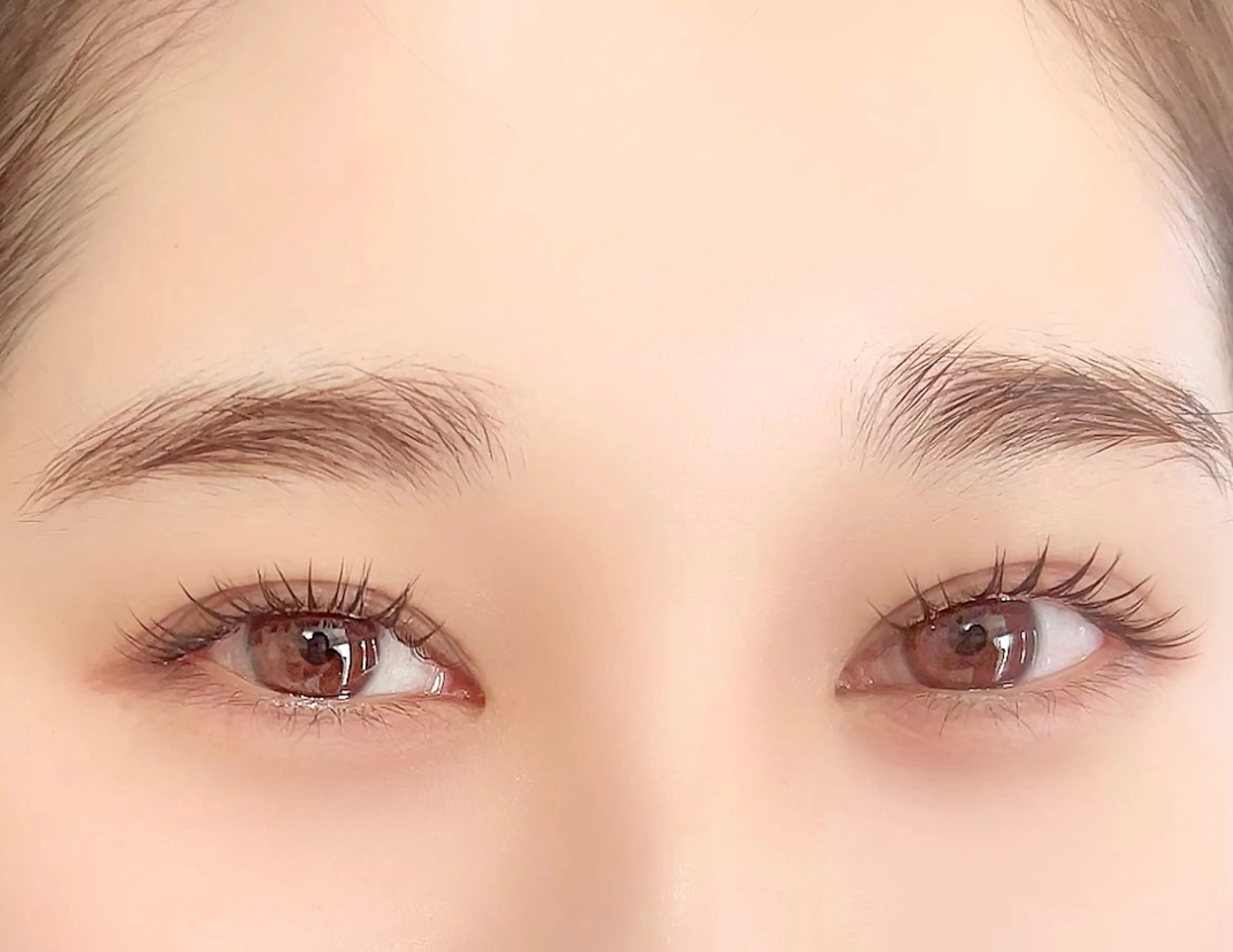 マツエク・マツパ GLOW LASH所属・根本 鈴子のマツエク・マツパデザイン