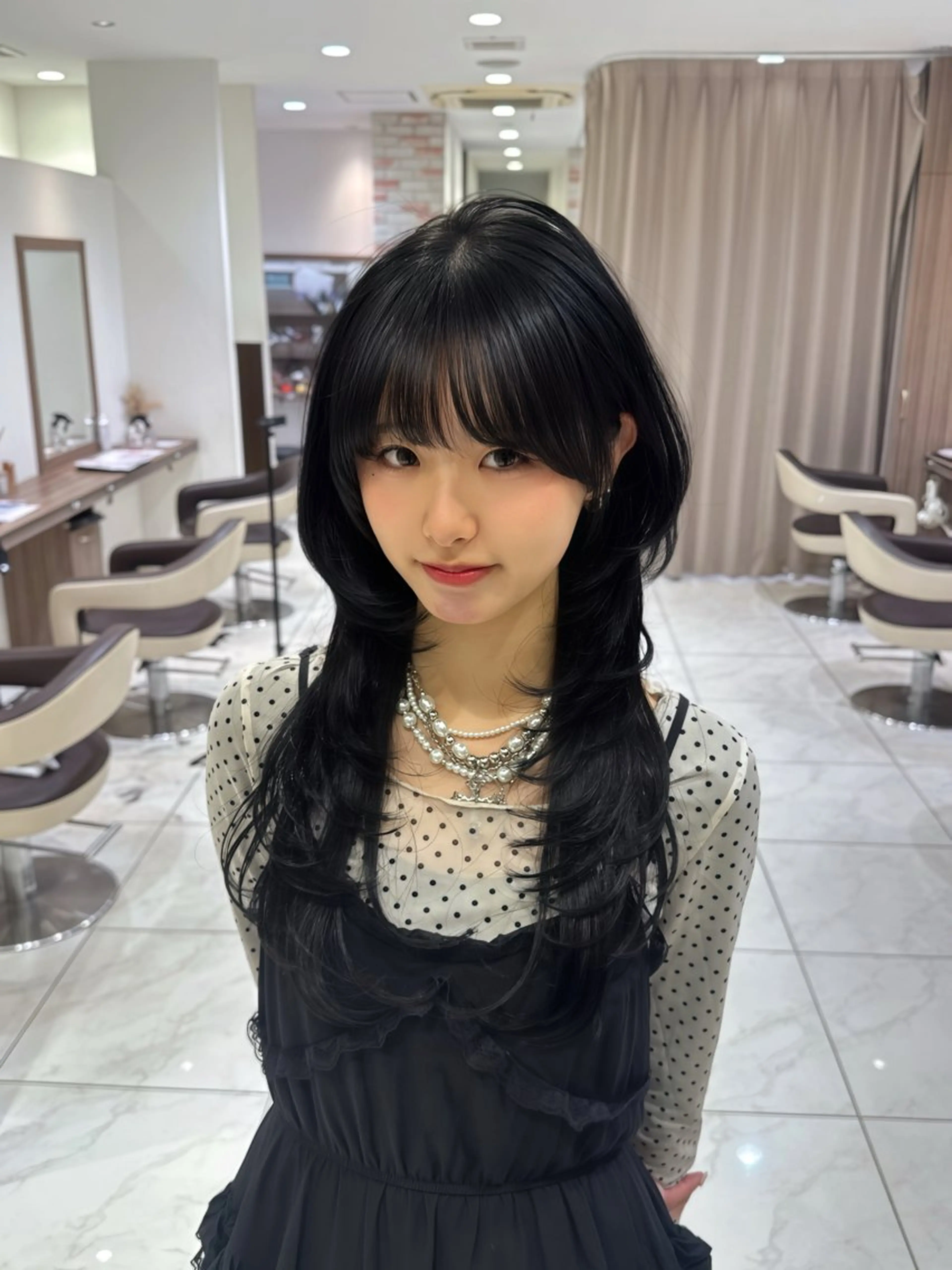 セミロング カラー カット ヘアカラー トリートメント 菊池 遼/透明感 /韓国レイヤー/艶感のヘアスタイル