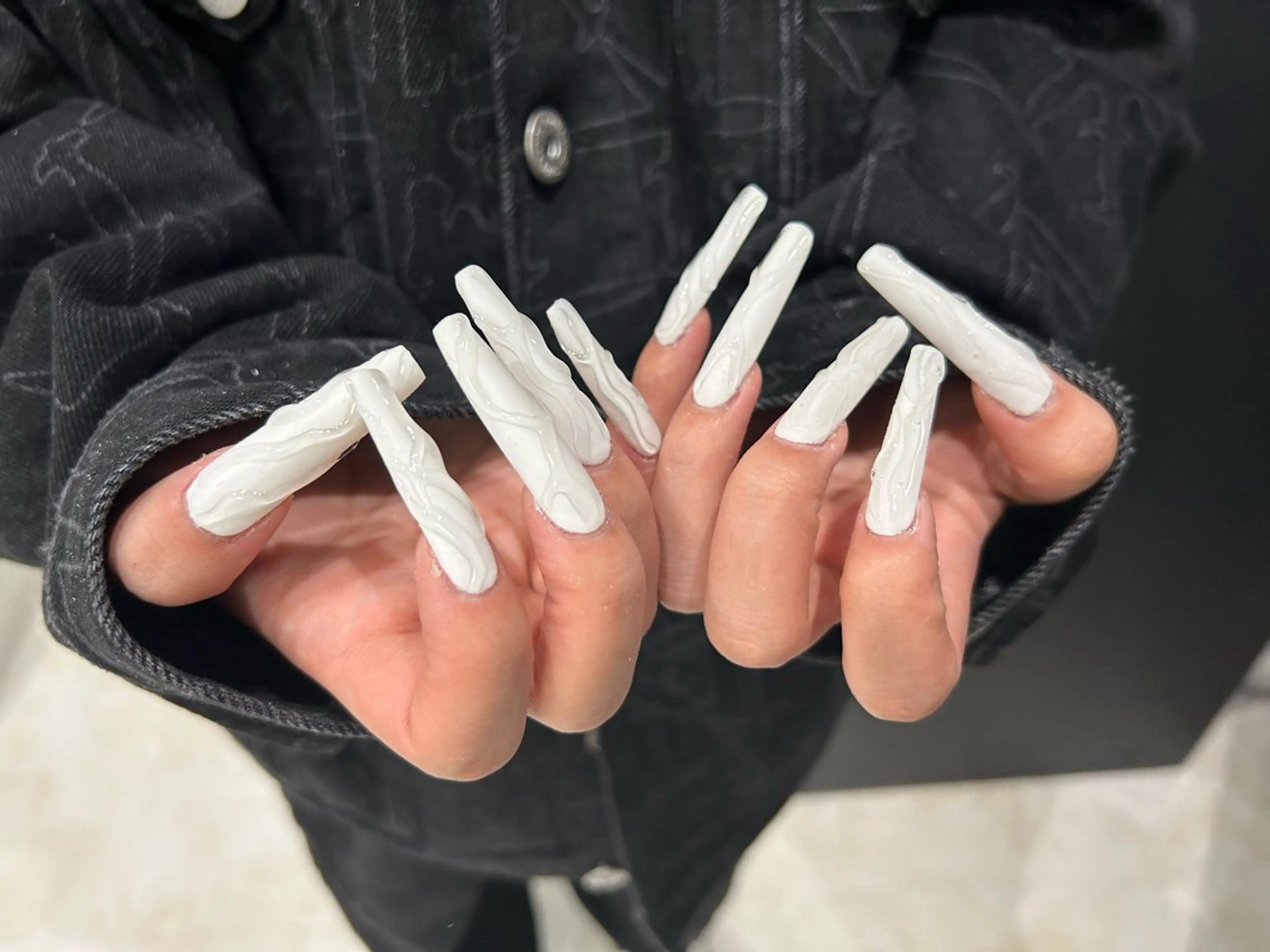 ネイル ハンドネイル MARUCHU SAE👽のネイルデザイン