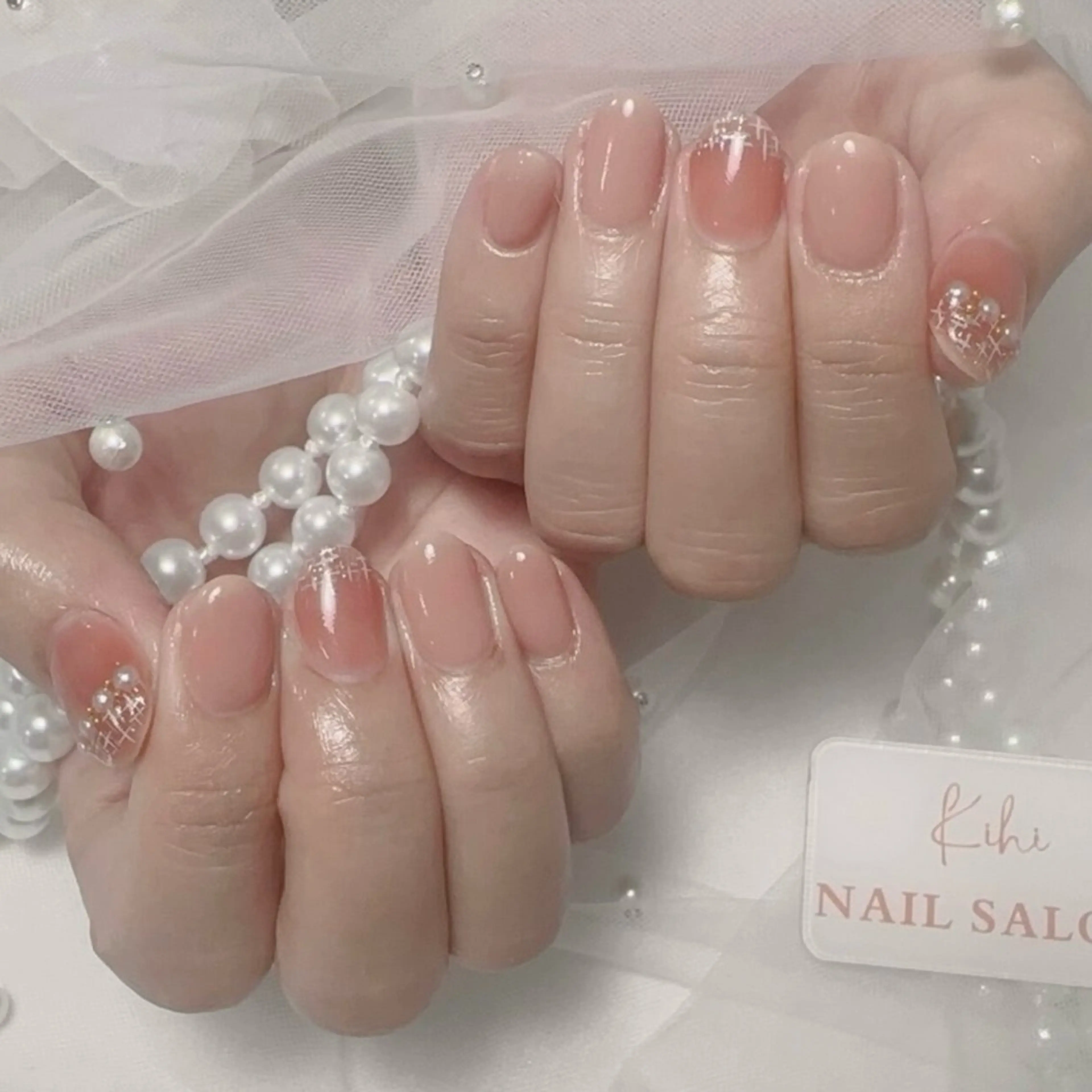 ネイル アートネイル フレンチネイル ジェルネイル グラデーション 韓国ネイル ハンドネイル 💕鈴木ユリ パラジェル/オフ無料のネイルデザイン