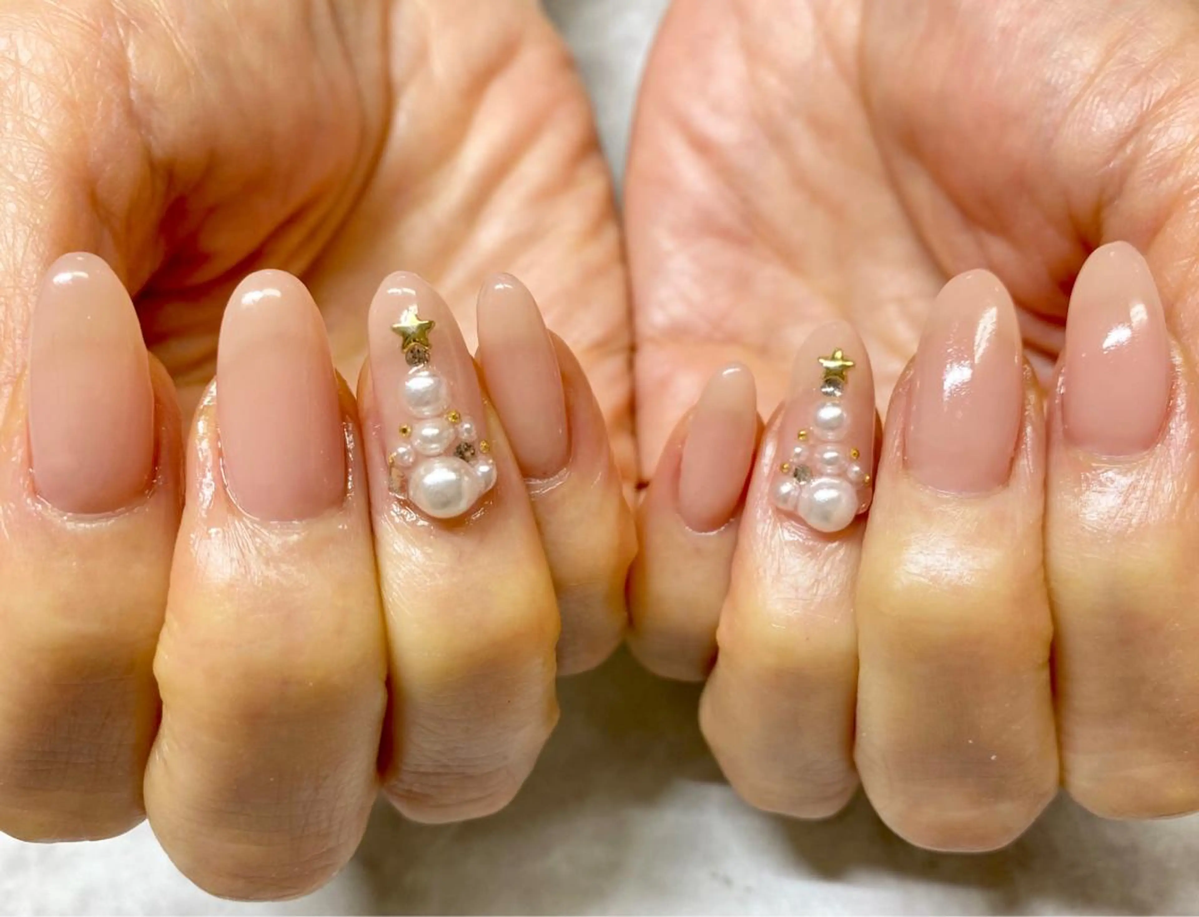 ネイル アートネイル ジェルネイル オフィスネイル ショートネイル ハンドネイル BABELバベル所属・江戸川橋✨BABEL 【バベル】大人可愛いのネイルデザイン