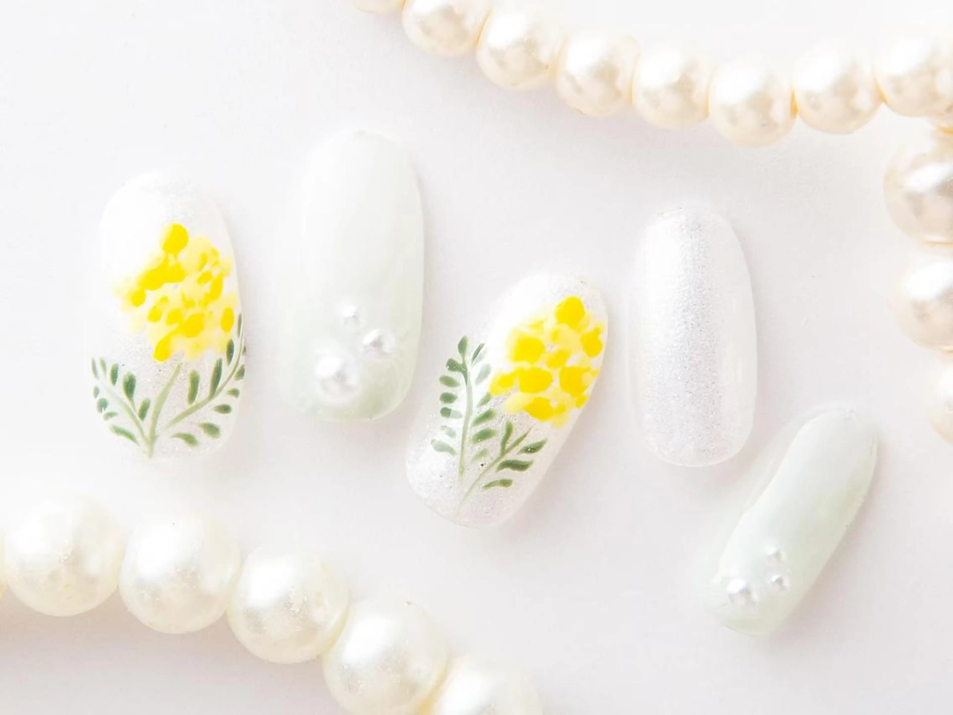 ネイル Tiary Nail Fのネイルデザイン