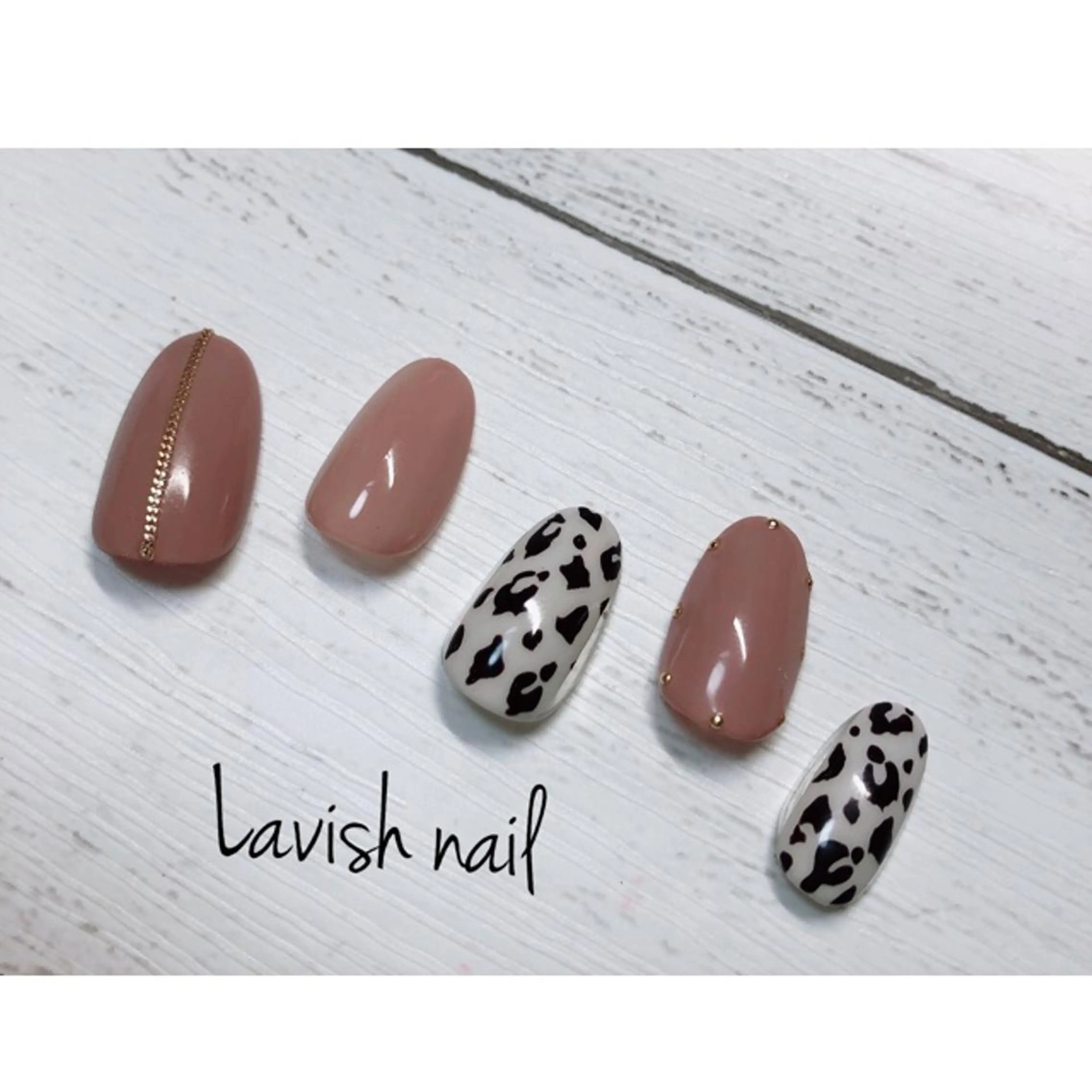 ネイル ハンドネイル Lavish nailのネイルデザイン