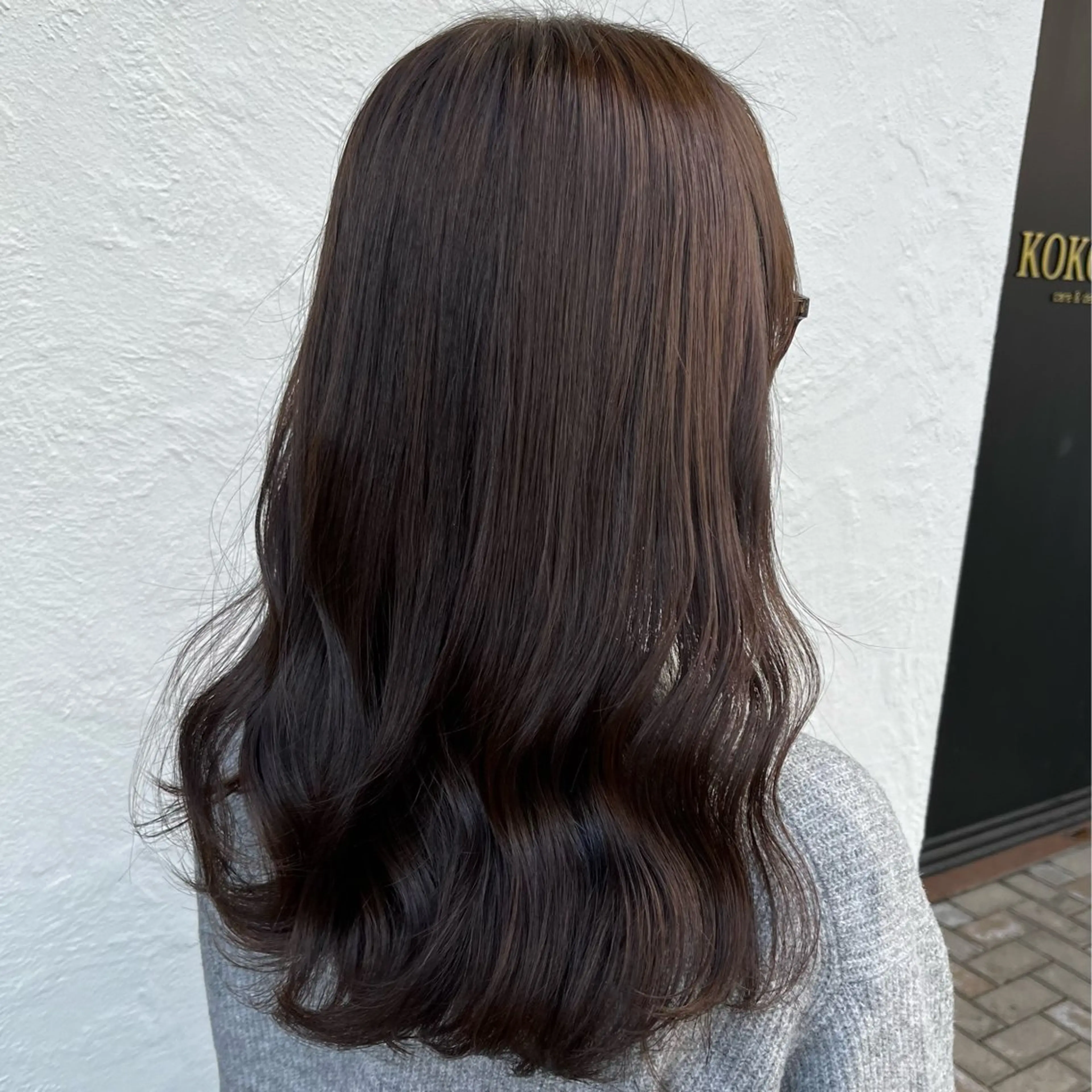 カラー ヘアカラー トリートメント しおり🍬 KOKORO🤍のヘアスタイル