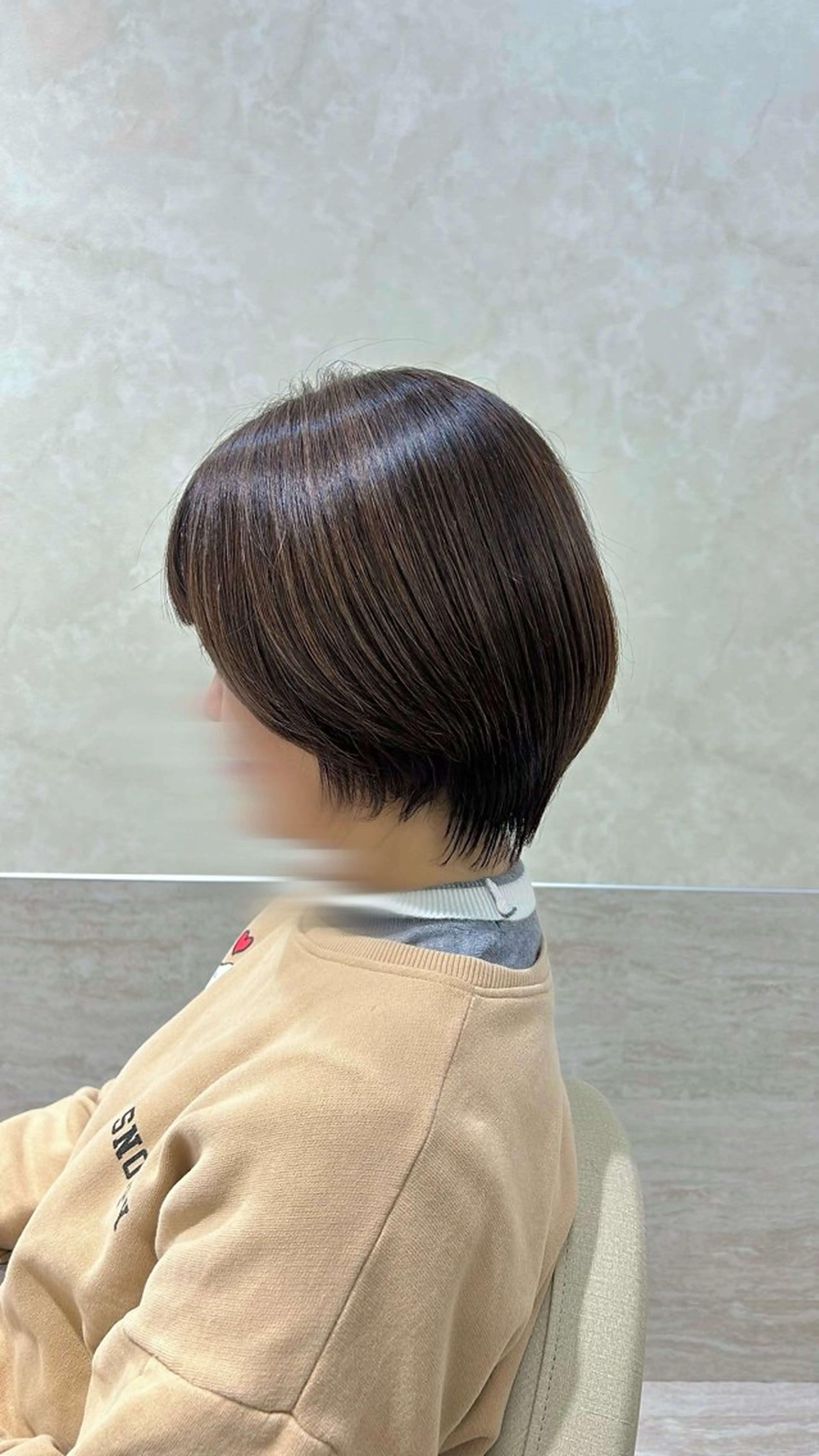 ショート カラー ショートボブ ベージュカラー ブリーチ ブラウンカラー 透明感カラー カット ヘアカラー トリートメント Eleanor枚方店 店長　飛鳥　薫のヘアスタイル