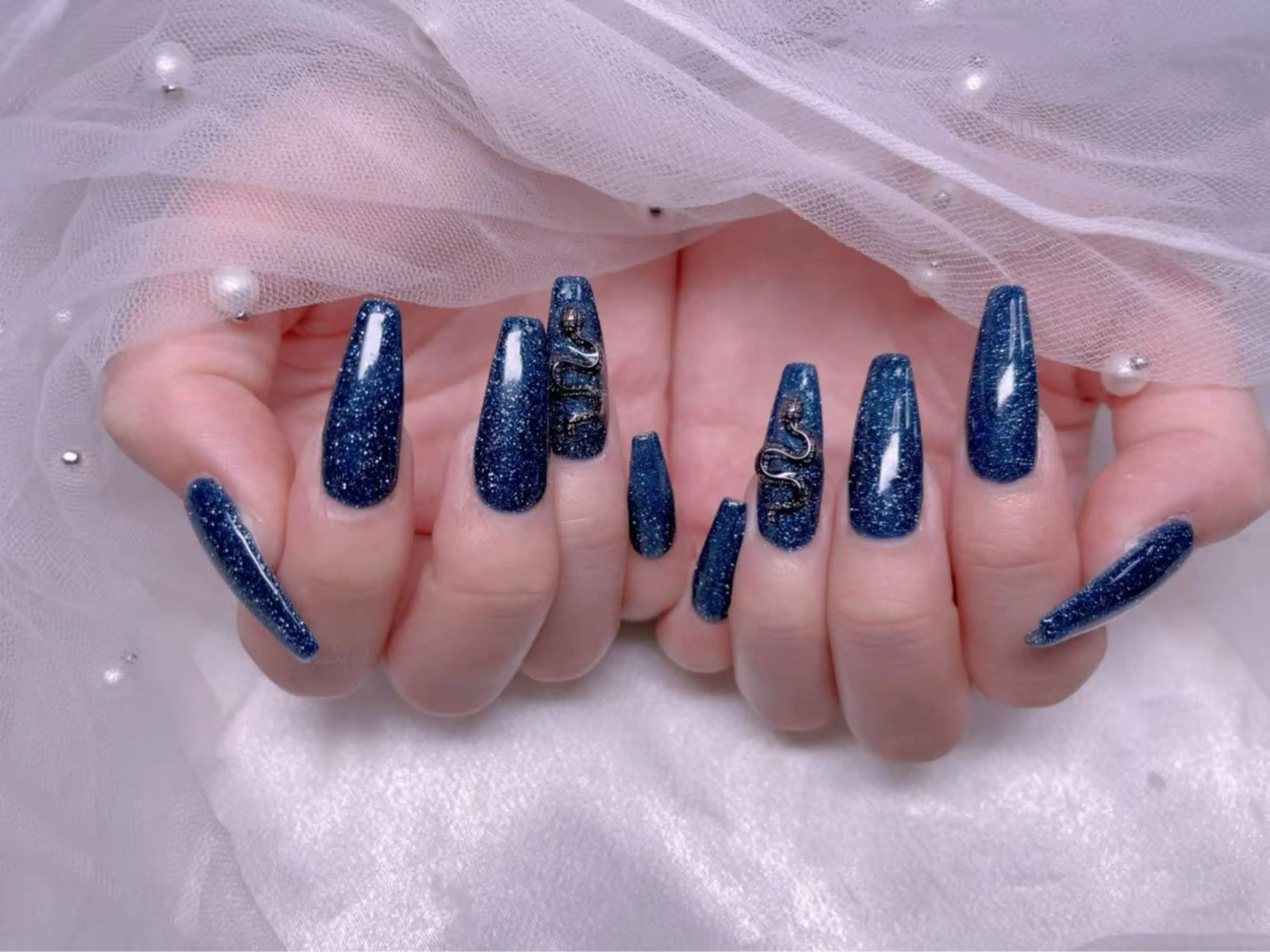 ネイル UMI ネイルサロン新宿🎀のネイルデザイン