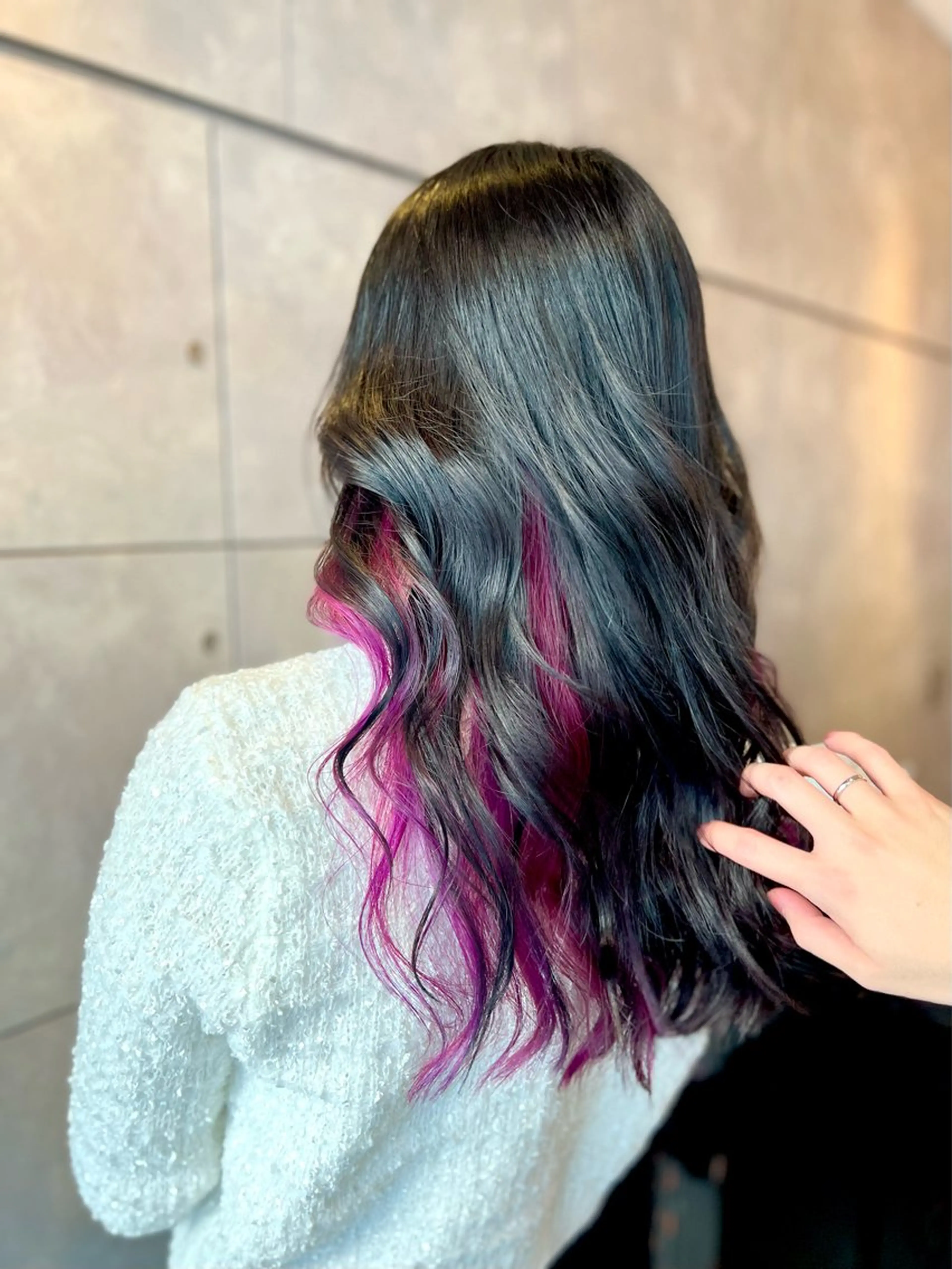 セミロング カラー ヘアアレンジ ヘアカラー トリートメント ヘッドスパ ヘアセット Lani5710所属・🌈インナーカラー ‘ショウマ’🌈のヘアスタイル