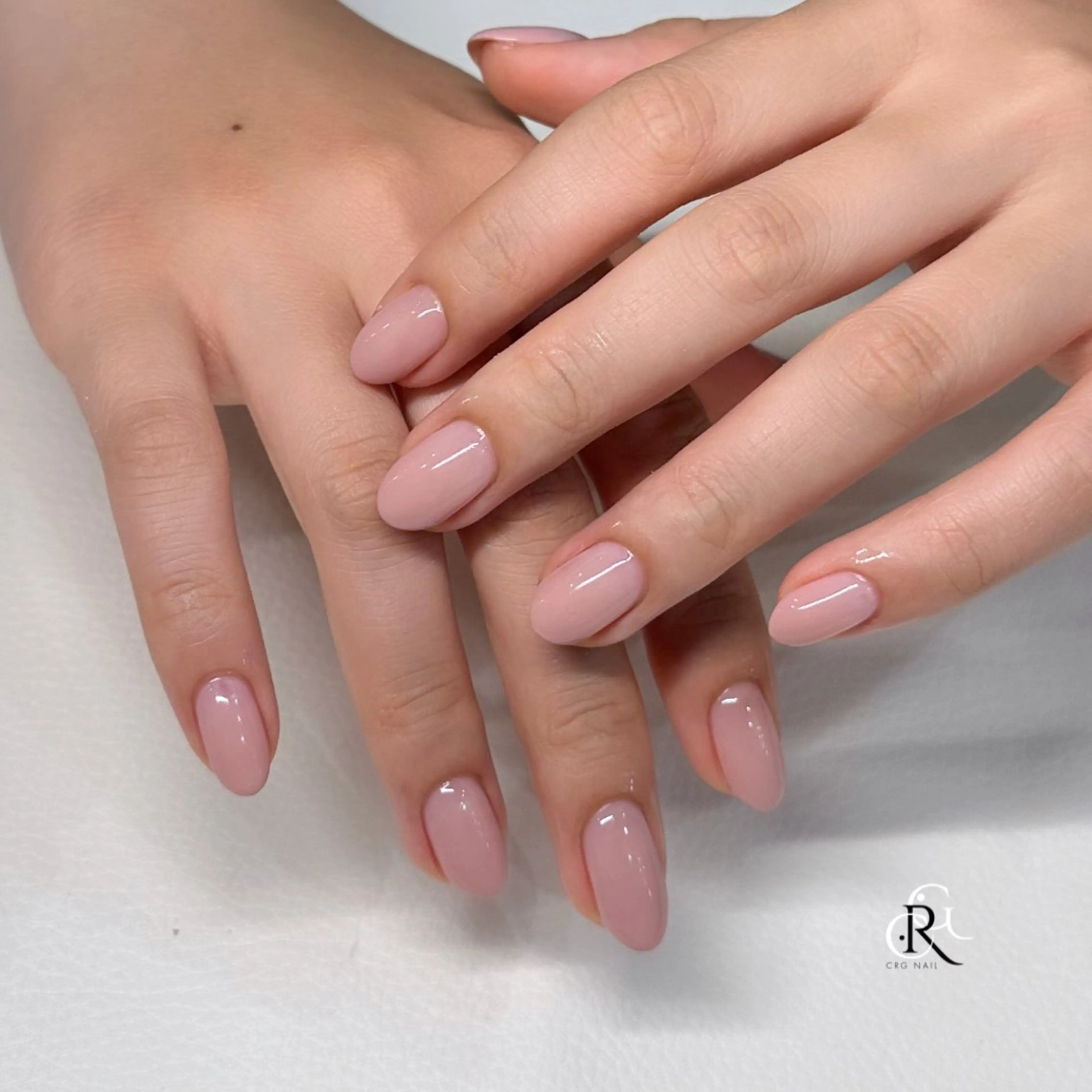 ネイル グラデーション ハンドネイル 美フォルム✨ CRG　RURIのネイルデザイン
