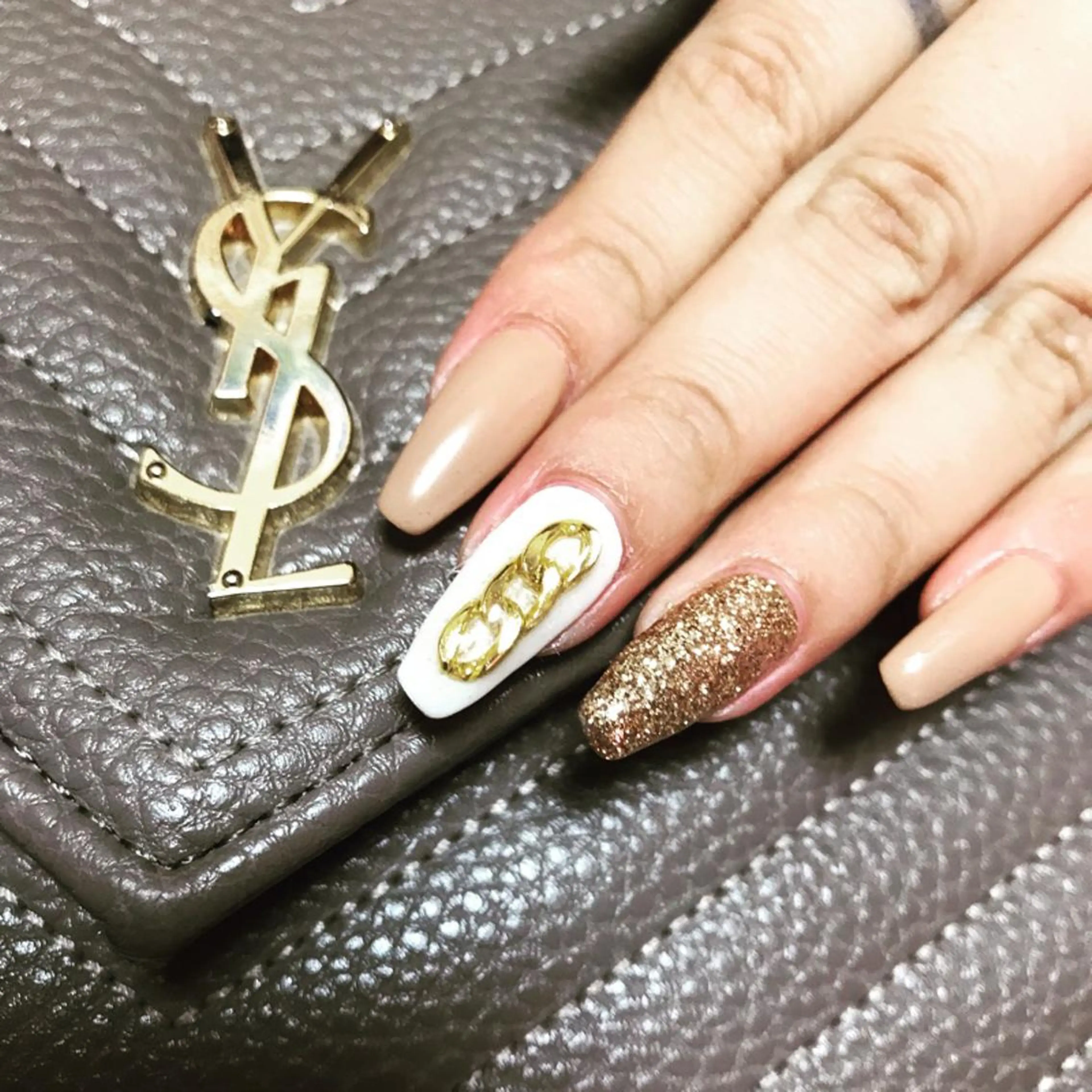 ネイル シンプルネイル 🌙🫧CHARME (RUKA)🦋🫧のネイルデザイン