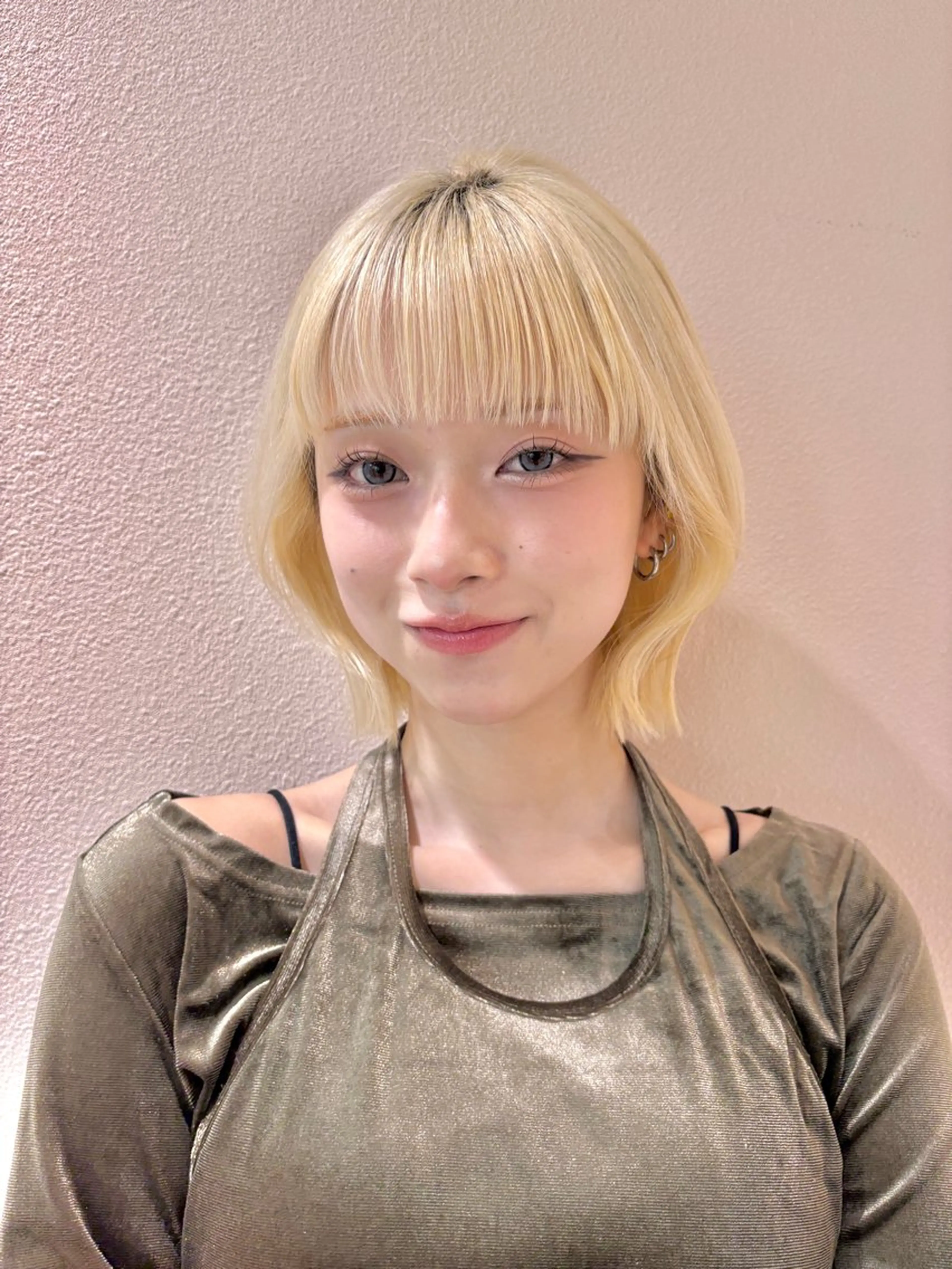 ショート ハイトーン/横浜 /伊藤　怜のヘアスタイル